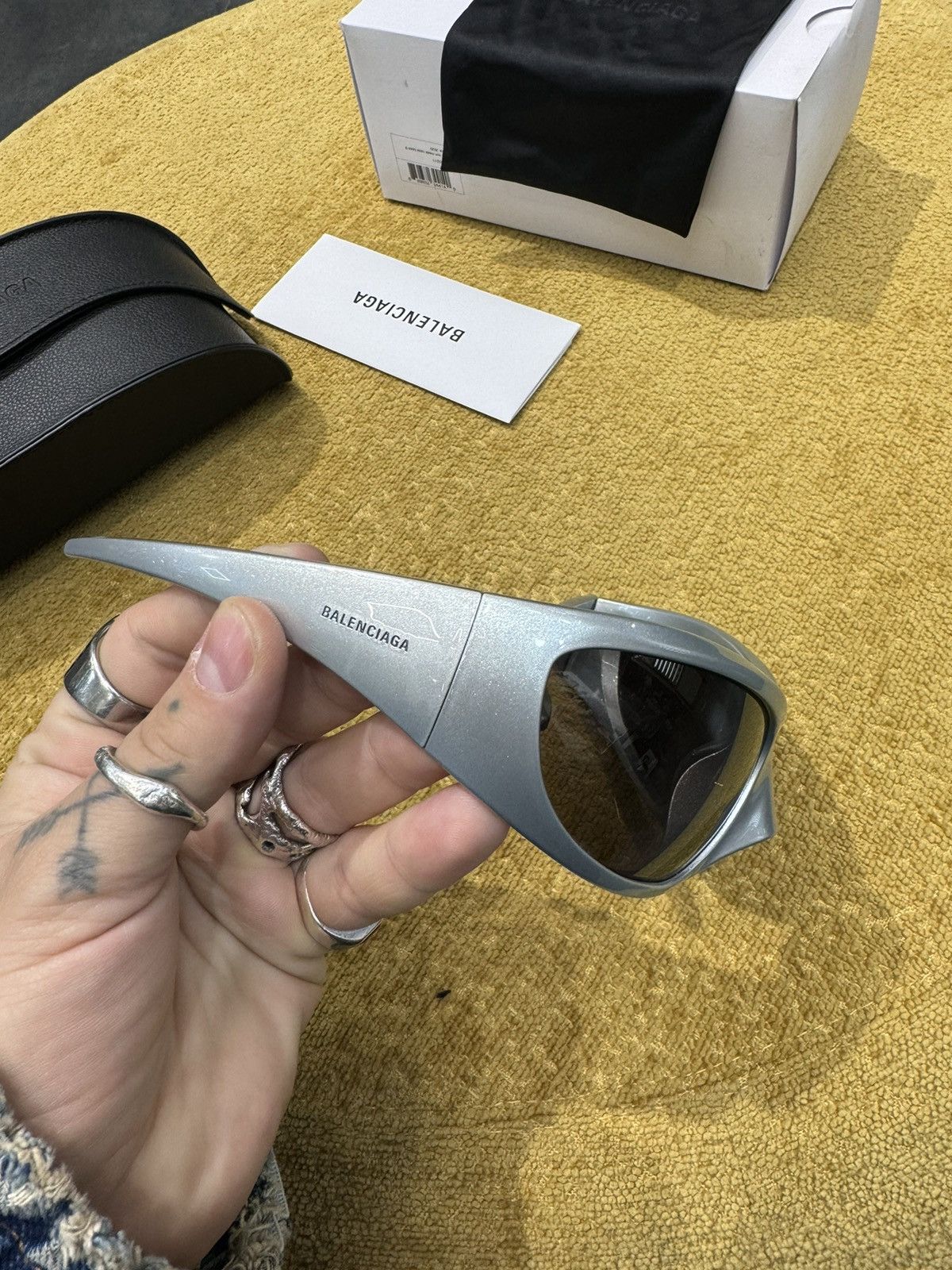 Balenciaga Balenciaga silver mask Size ONE SIZE - 2 Thumbnail
