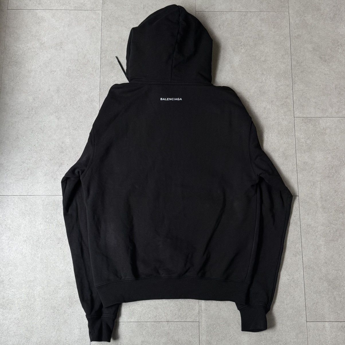 Balenciaga AW17 Balenciaga Paris Tourist Souvenir Hoodie Grey Size US L / EU 52-54 / 3 - 2 Thumbnail