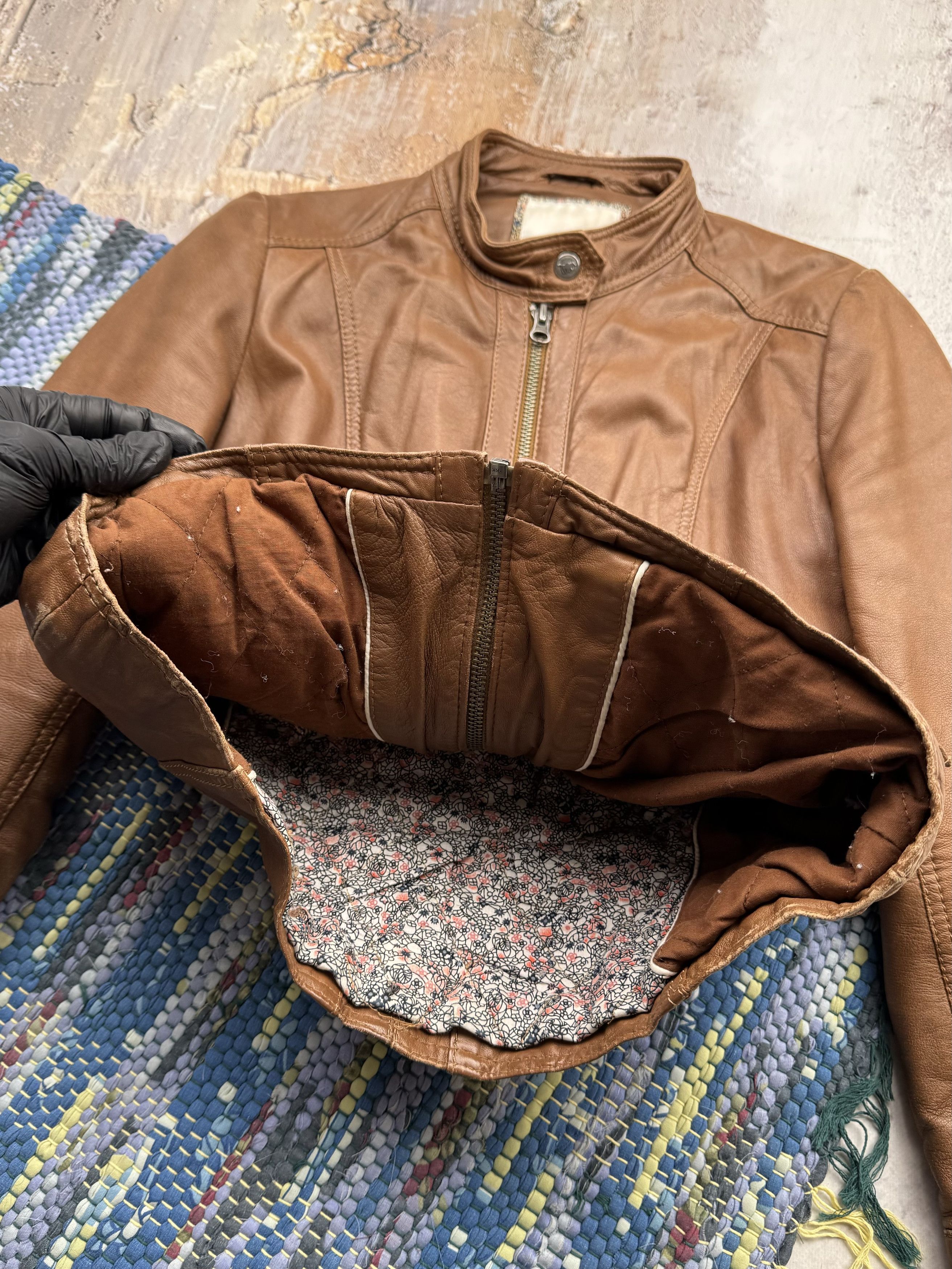 Vintage Vintage Leather Jacket A90D15(143) Size S / US 4 / IT 40 - 4 Thumbnail