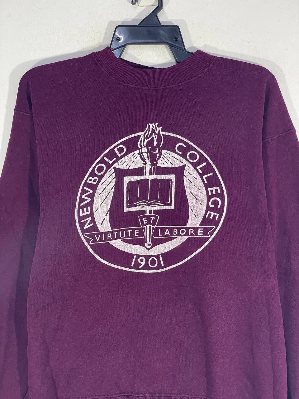 Other Vintage 90s newbold college sweatshirt jumper size L Size US L / EU 52-54 / 3 - 4 Thumbnail