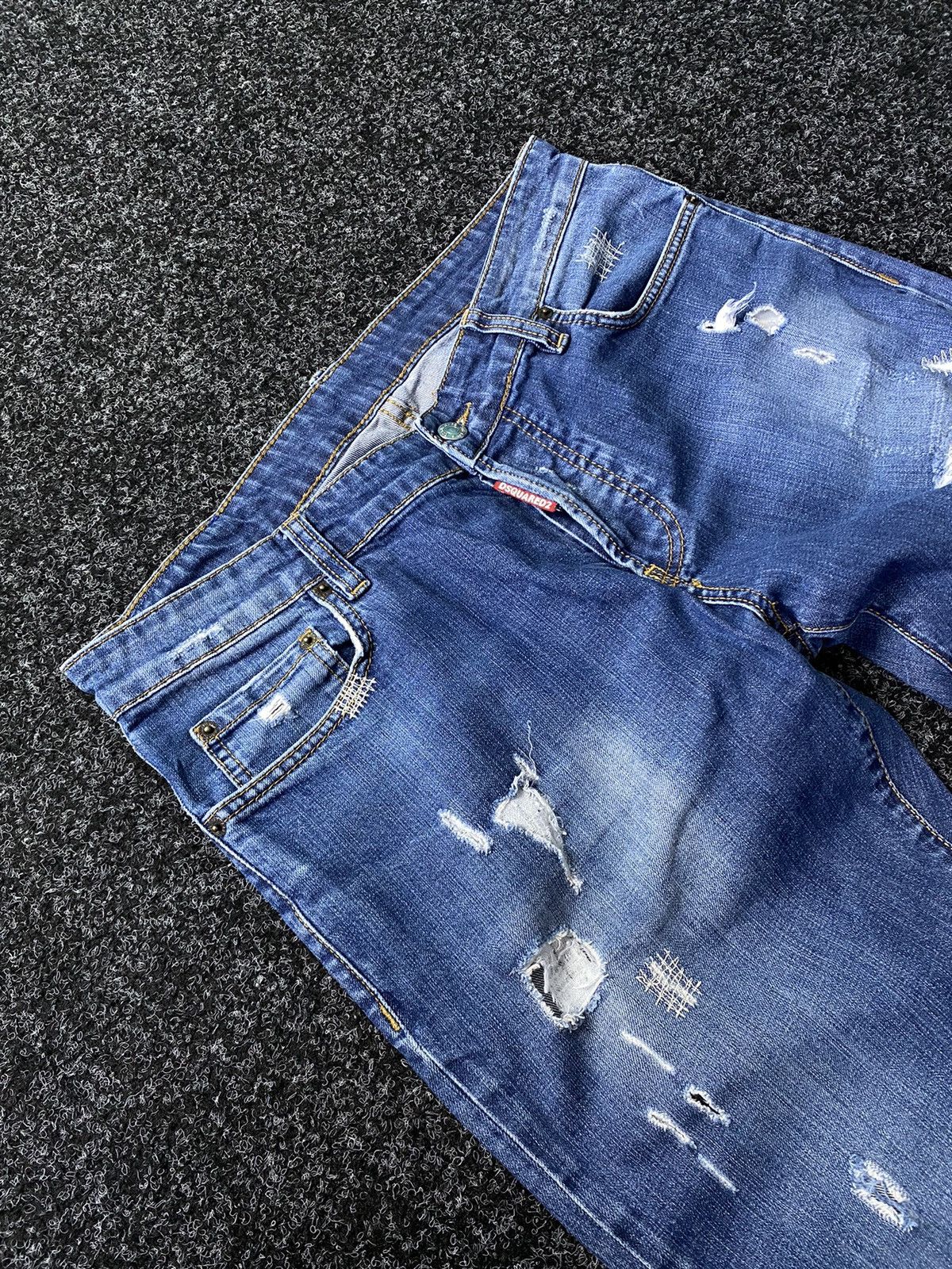 Dsquared2 Dsquared2 Distressed Denim pants Jeans Made In Italy 🇮🇹 Size US 35 - 6 Thumbnail