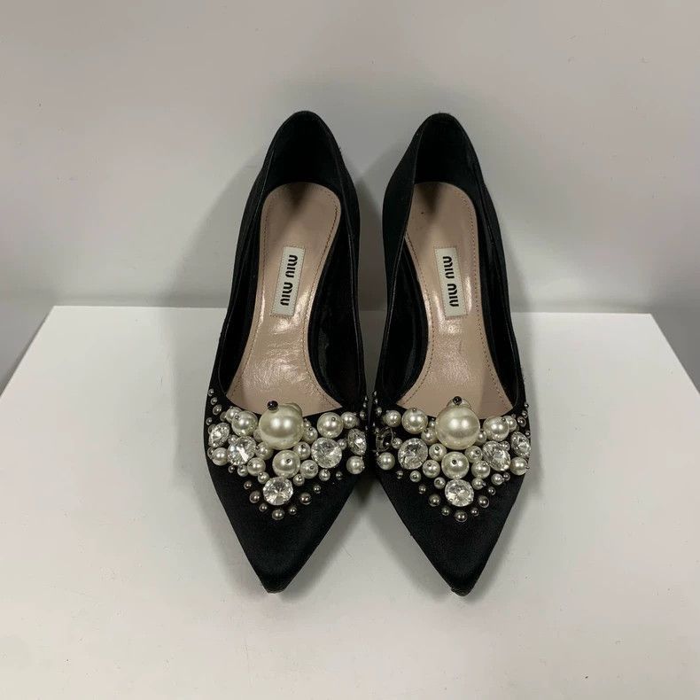 Prada Miu Miu Pearl Embellished Pointy Heels -2505 Size US 4.5 / IT 34.5 - 3 Thumbnail