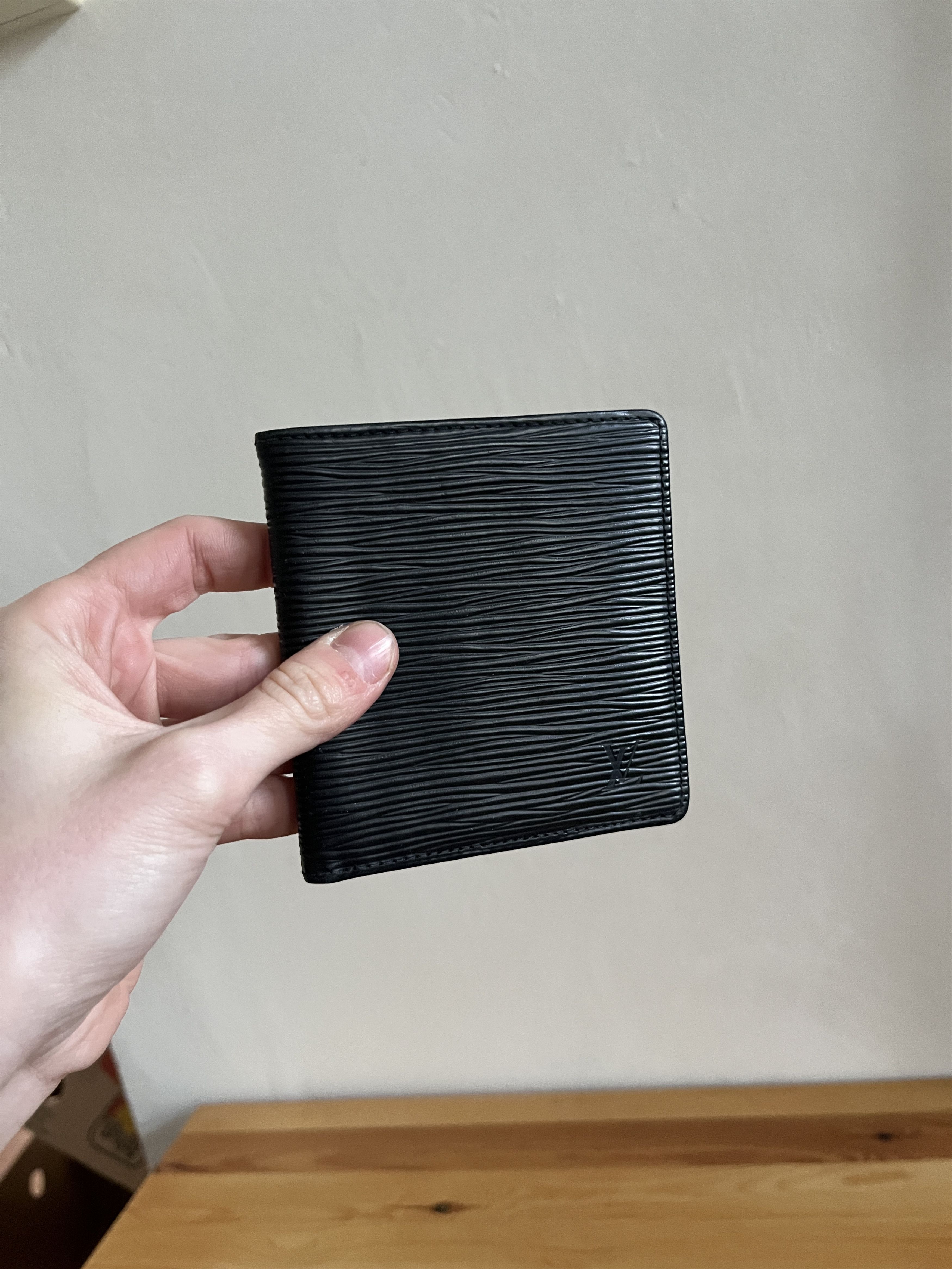 Louis Vuitton Black Epi Leather Wallet Single Fold Size ONE SIZE - 1 Thumbnail