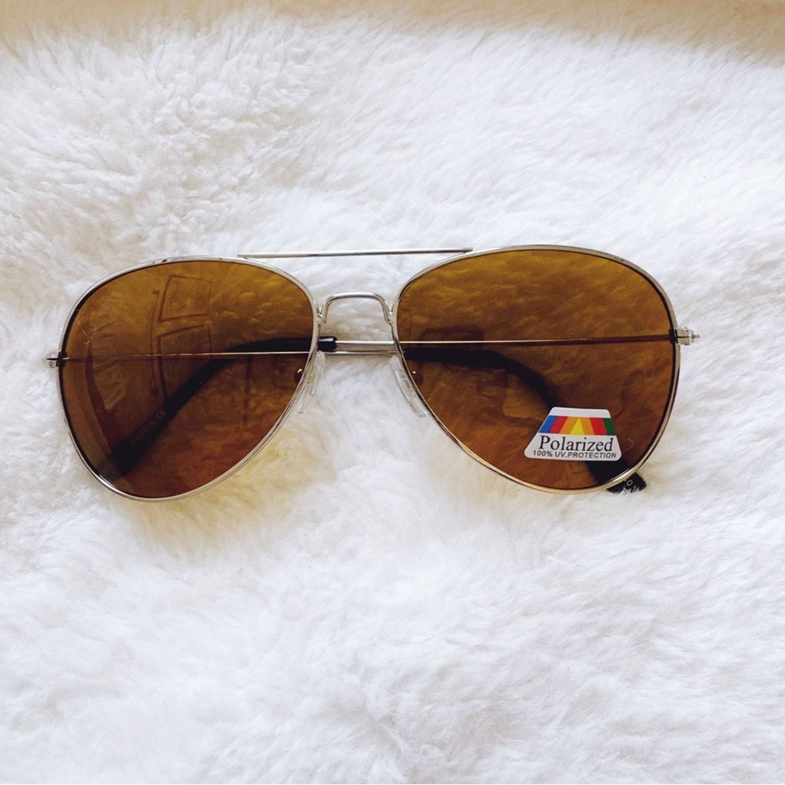 Other Edward Gold with Silver Rims Polarized Aviator Sunglasses Size ONE SIZE - 1 Thumbnail