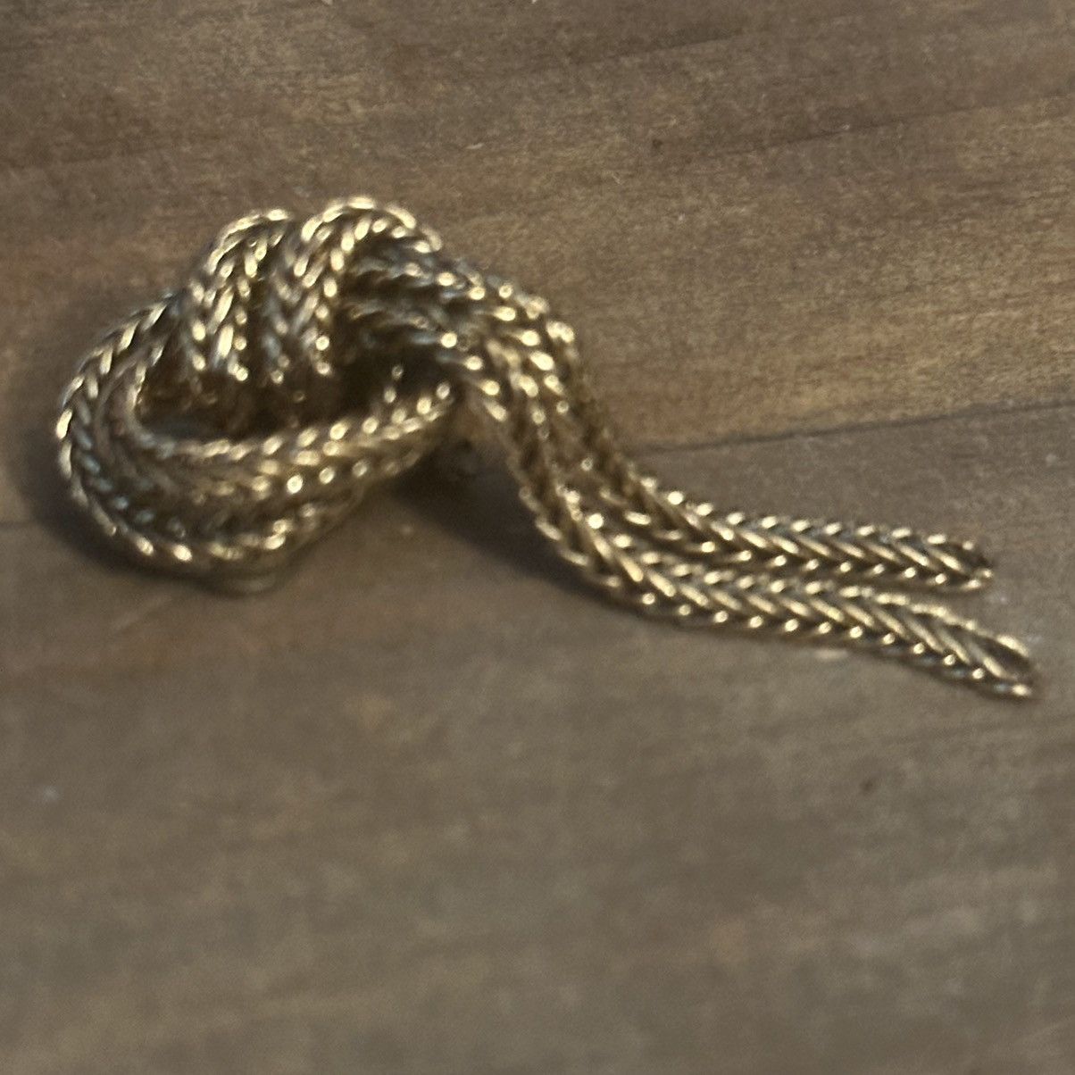 Vintage Vintage gold tone slip knot chain clip on earrings Size ONE SIZE - 3 Thumbnail