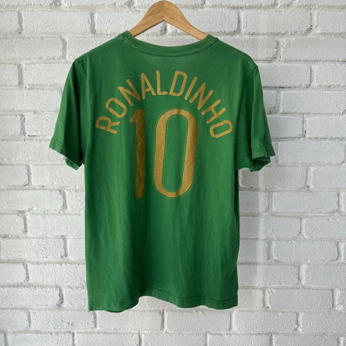 Nike Nike Ronaldinho Tee Size US M / EU 48-50 / 2 - 2 Thumbnail