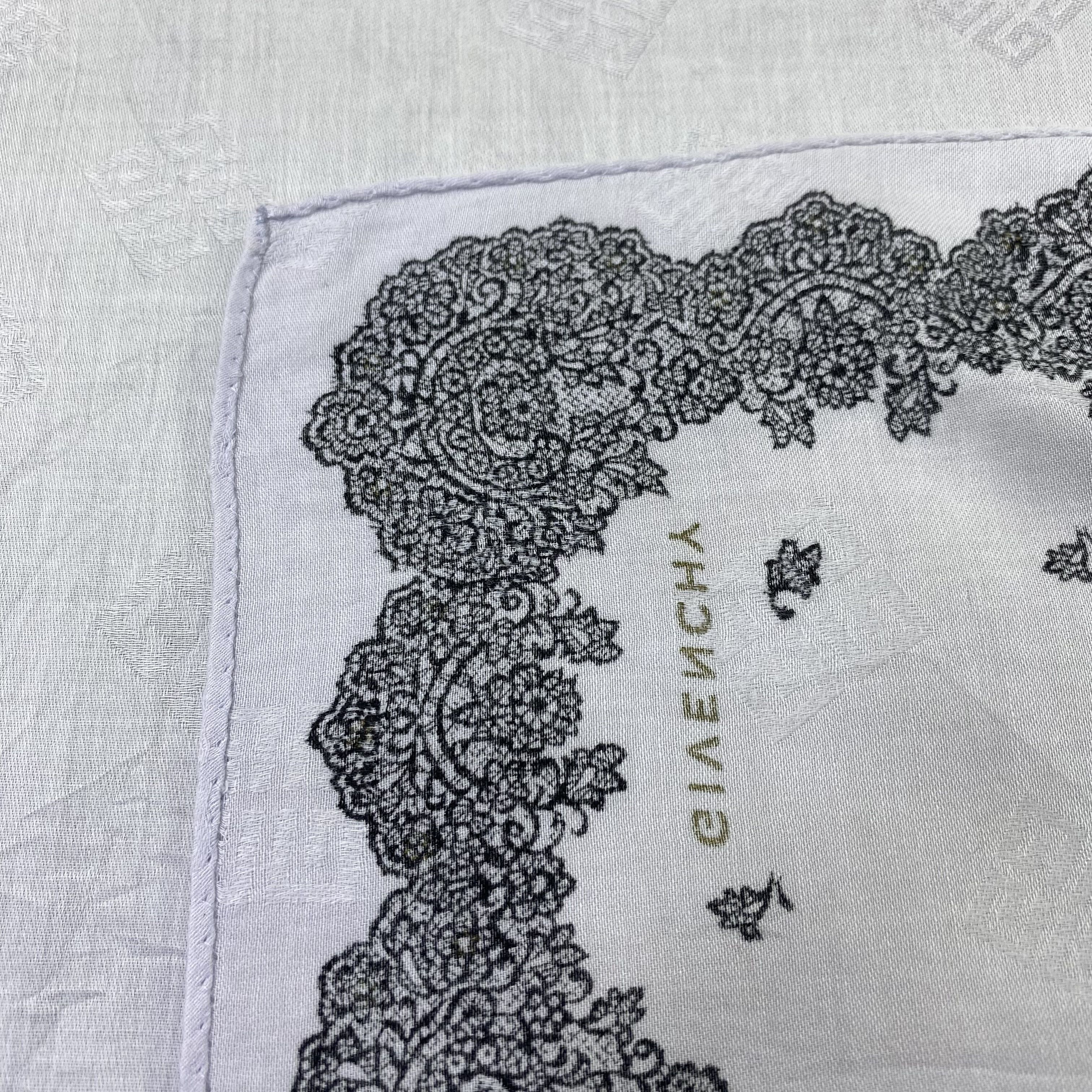 Givenchy Givenchy Handkerchief / Bandana / Neckerchief-B2116 Size ONE SIZE - 6 Thumbnail
