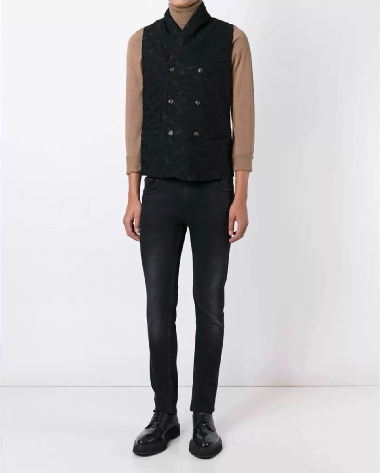 Uma Wang UMA WANG Men's Double-Breasted Shawl Collar Wool Vest Size US S / EU 44-46 / 1 - 4 Thumbnail
