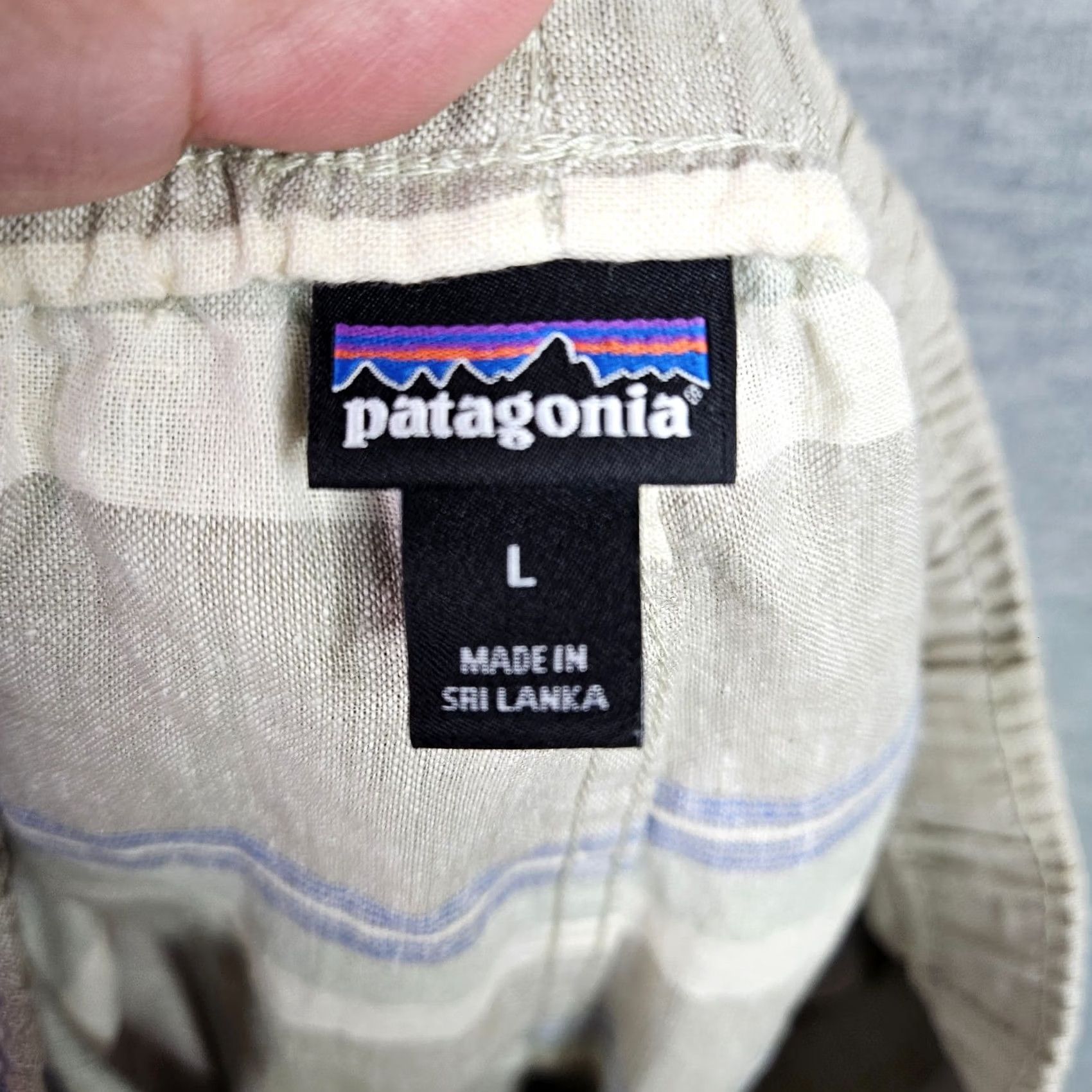 Patagonia Patagonia Women’s Stripes Island Hemp Baggie Unlined Short Size 8 Size 30" / US 8 / IT 44 - 3 Thumbnail