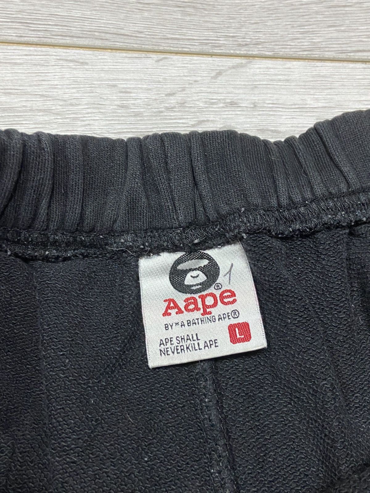 Aape Aape Bape vintage face shirt big logo sweat Size US 34 / EU 50 - 8 Thumbnail