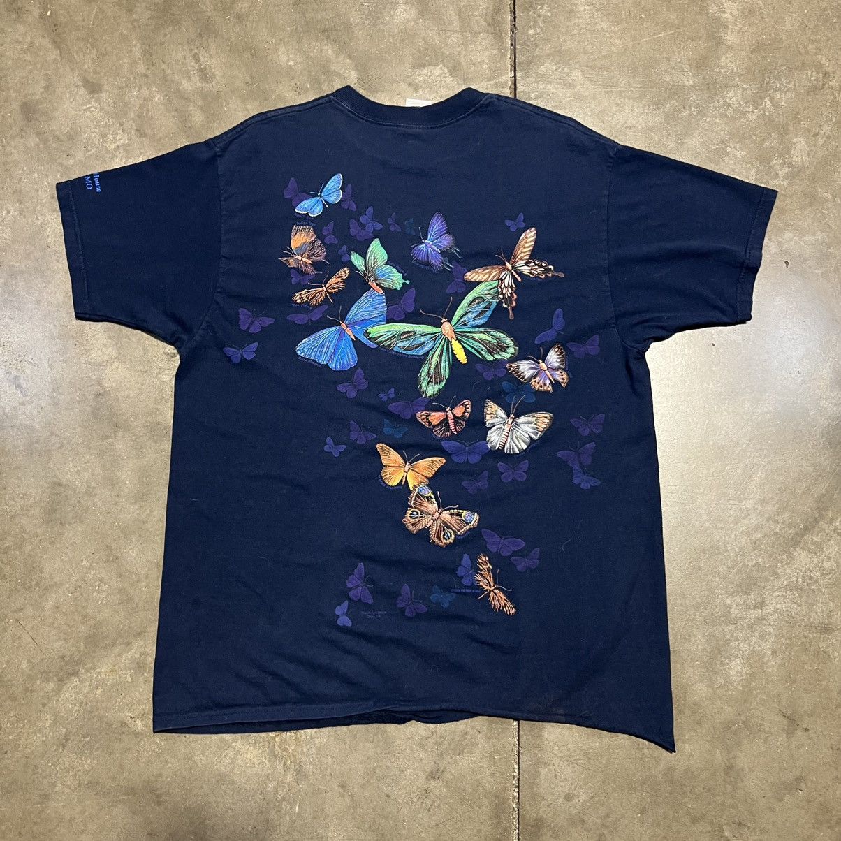 Vintage Vintage 90s Butterfly T shirt AOP Double Sided Graphic Tee Size US XL / EU 56 / 4 - 6 Thumbnail