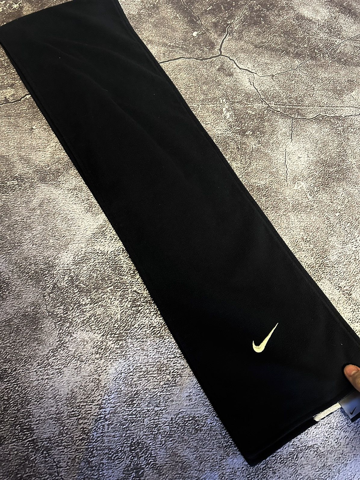 Nike Vintage Nike Fleece Scarf White Swoosh Logo Y2K 90s Drill Size ONE SIZE - 2 Thumbnail