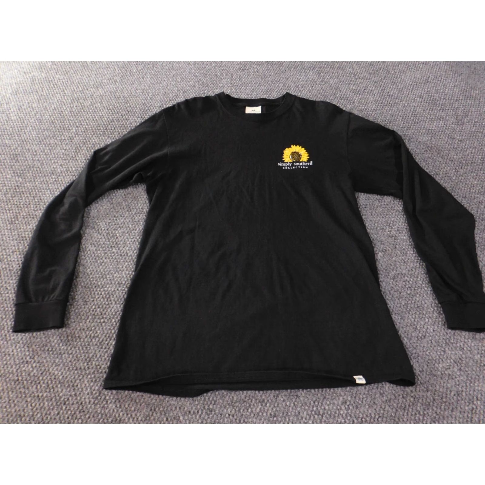 Vintage Simply Southern shirt Medium black floral graphic tee mens blessed long sleeve shirt M Black Floral Graphic Tee Mens Blessed Long Sleeve Shirt Size US M / EU 48-50 / 2 - 2 Thumbnail