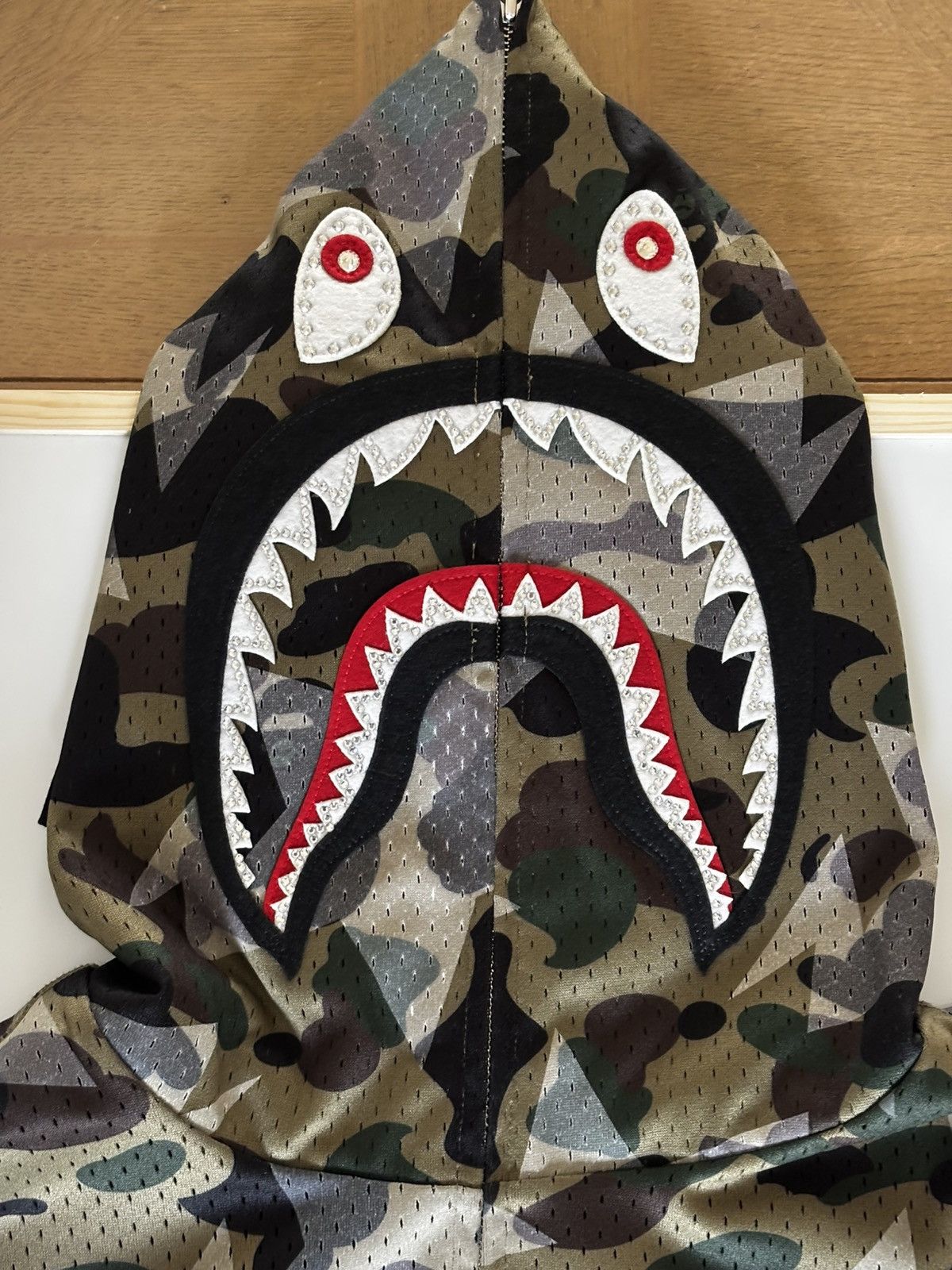 Bape Ape bape sta over print 1st camo mesh shark cropped hoodie Size US L / EU 52-54 / 3 - 2 Thumbnail