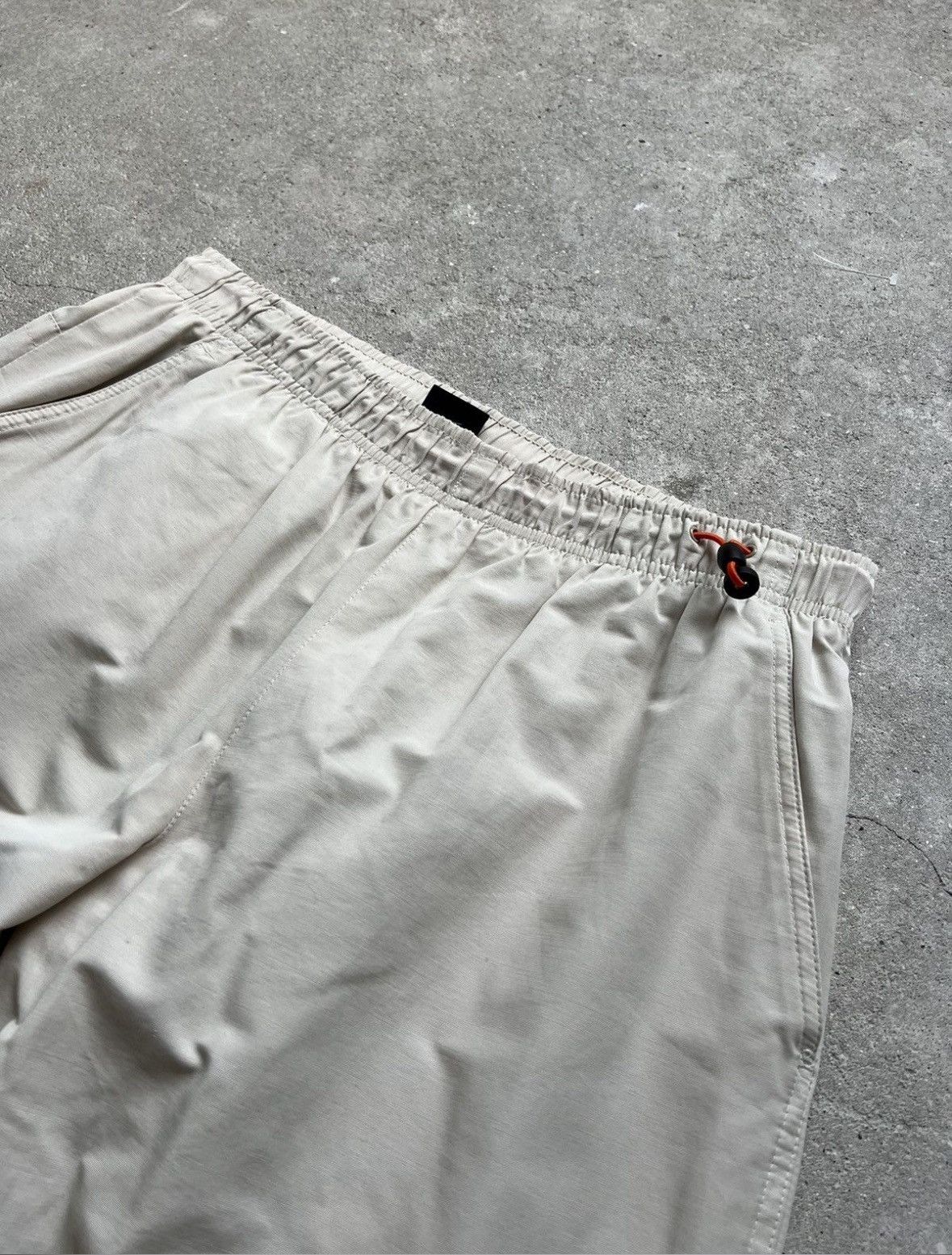 Nike Vintage Nike Trackpants Size US 31 - 7 Thumbnail
