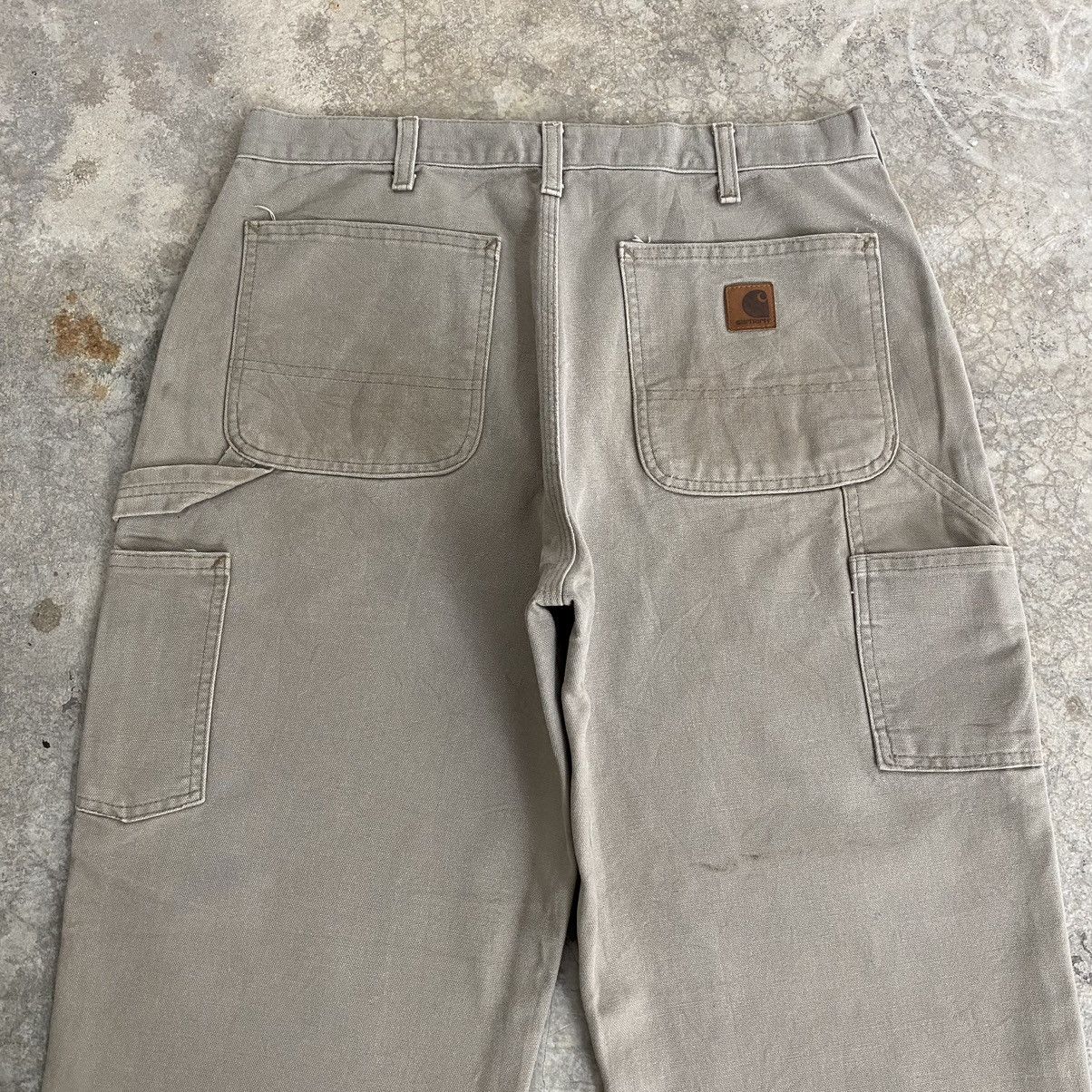 Carhartt Vintage Carhartt Desert Grey Carpenter Workwear Pants Size US 33 - 14 Thumbnail