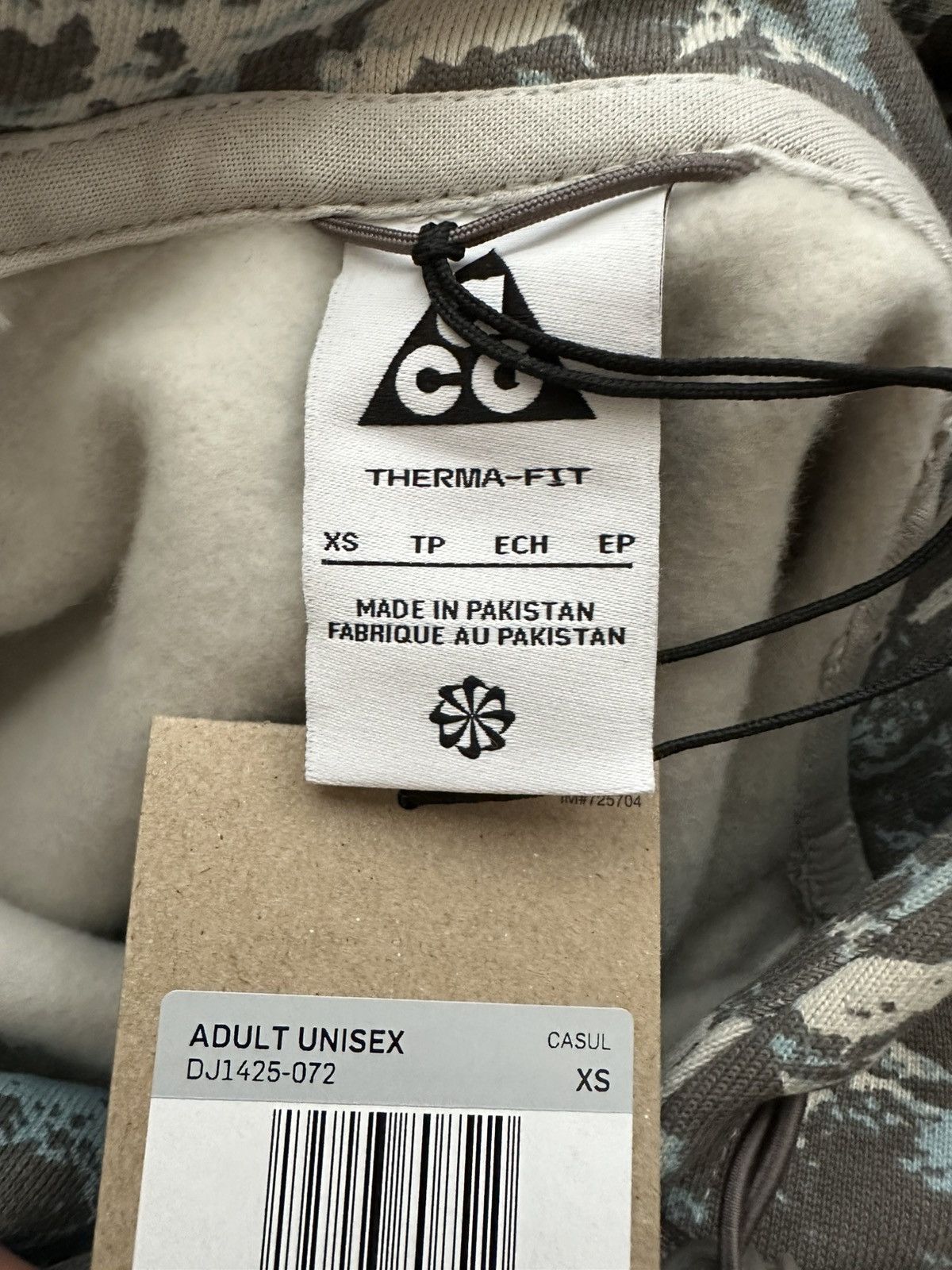Nike Nike ACG Therma-Fit Camouflage Print Fleece Hoodie Size US XS / EU 42 / 0 - 6 Thumbnail