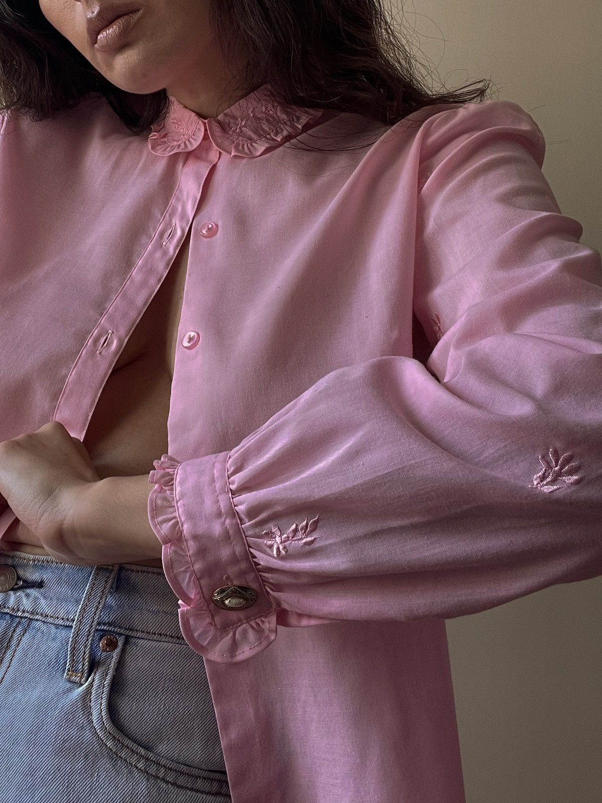 Vintage Vintage Embroidered Pink Cufflink Top Size XS / US 0-2 / IT 36-38 - 3 Thumbnail