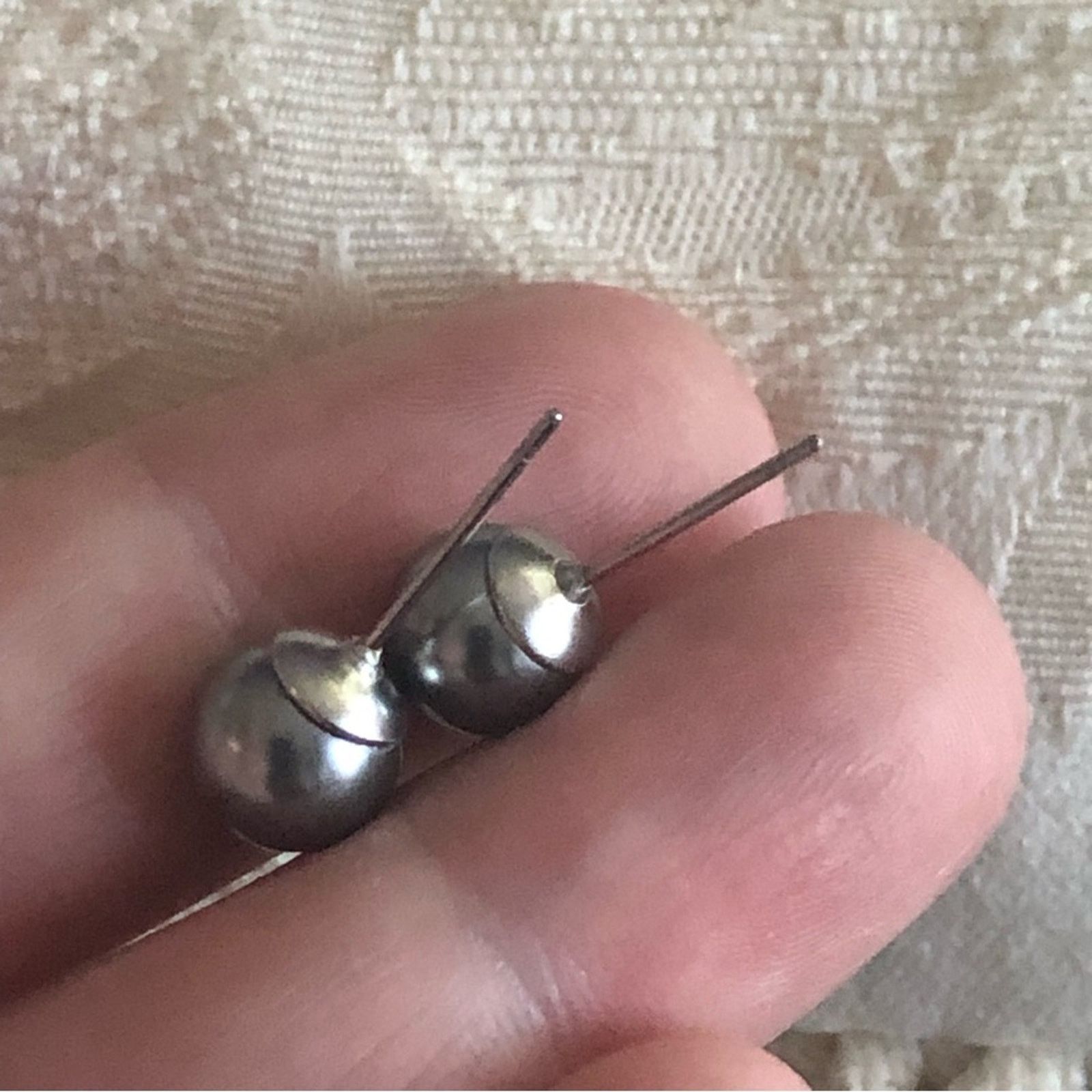 Vintage Vintage 8mm faux gray pearl stud earrings Size ONE SIZE - 4 Thumbnail