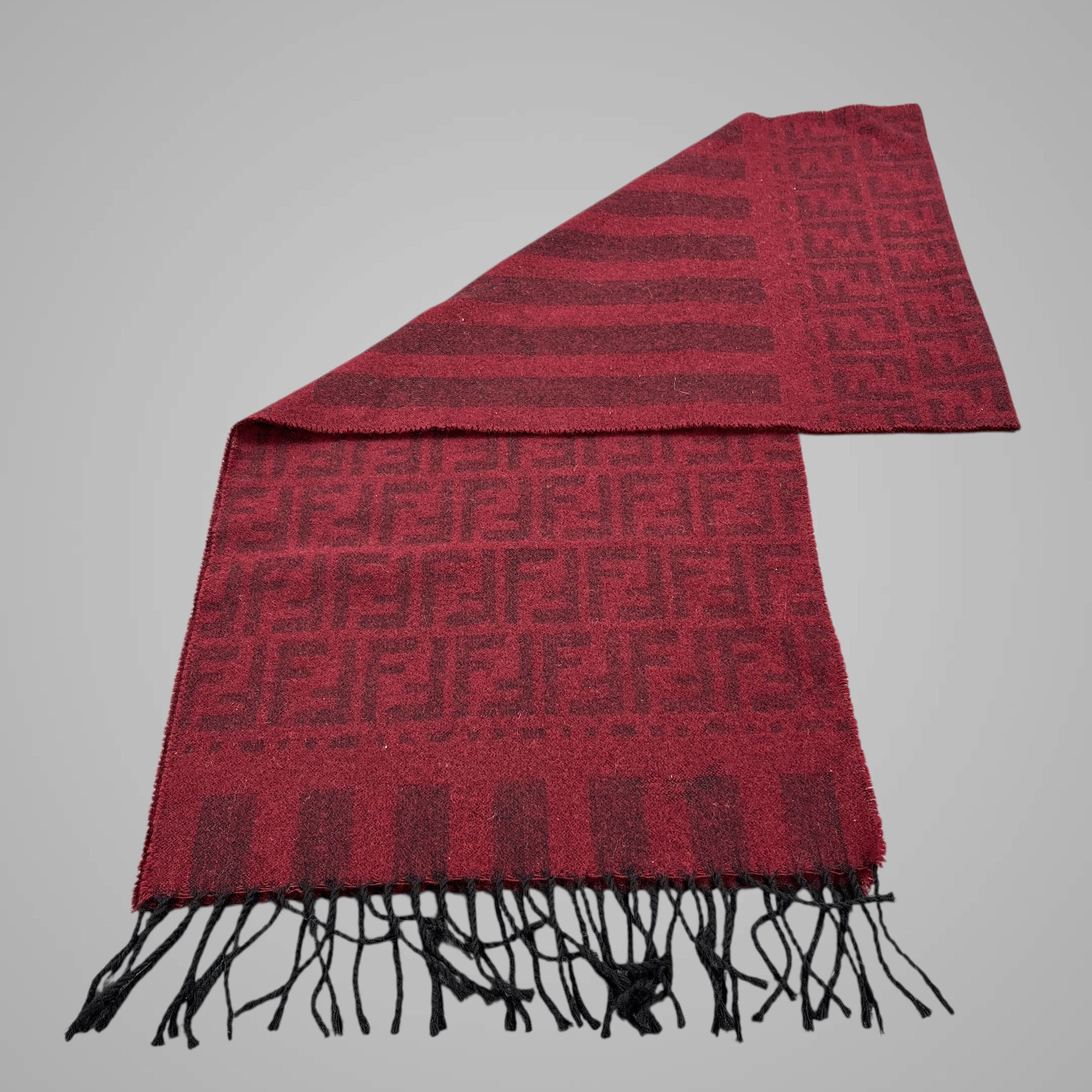 Fendi Fendi Scarf / Muffler / Neckwear T1084 Size ONE SIZE - 4 Thumbnail