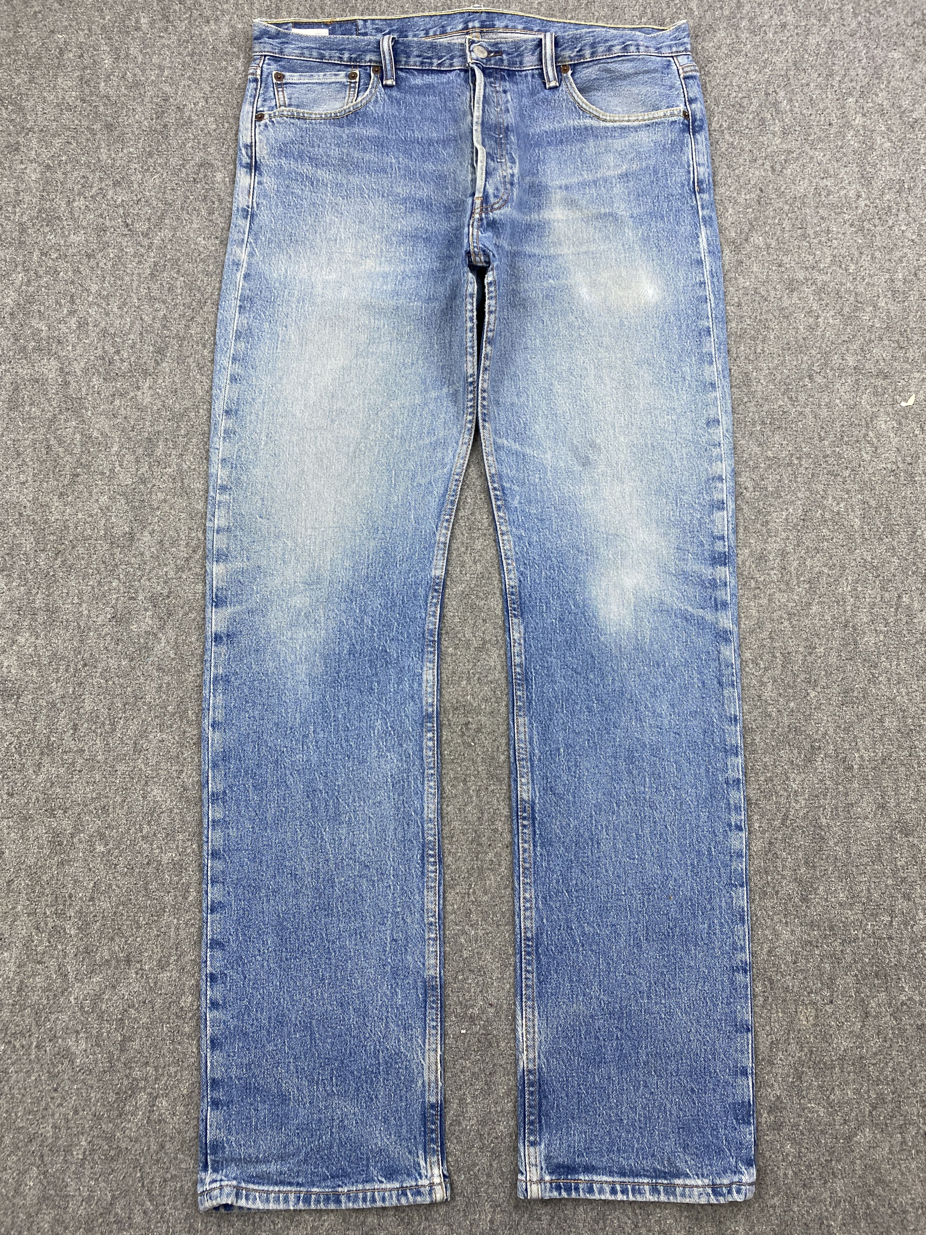Levi's × Vintage Vintage Levi's 501 Faded Blue Jeans Size US 37 - 1 Thumbnail