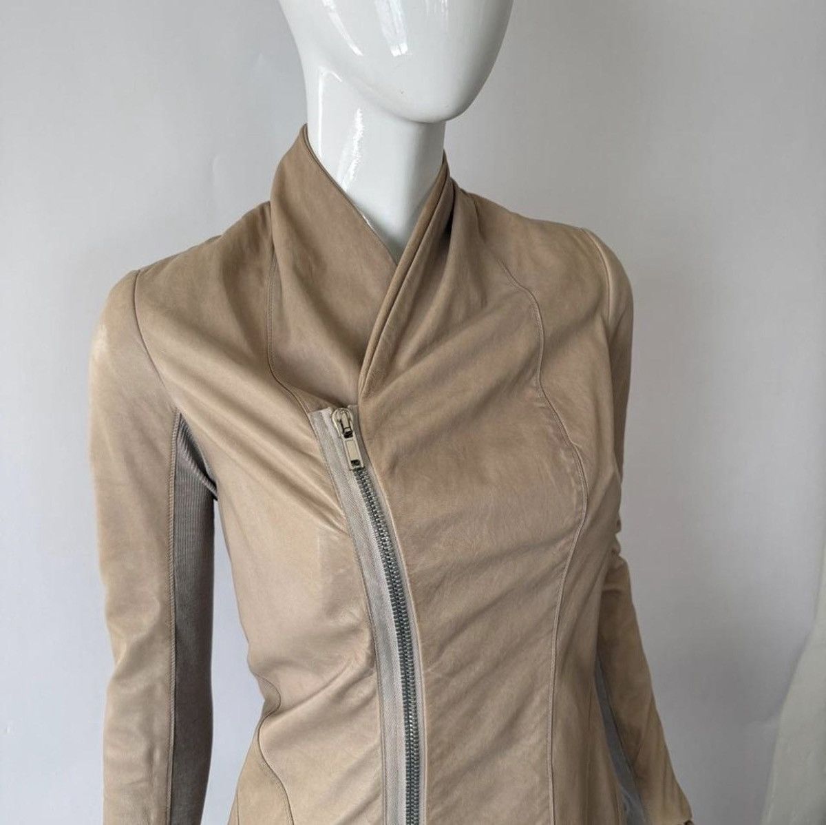 Rick Owens Archival Rick Owens Asymmetrical Leather Jacket Vintage Size S / US 4 / IT 40 - 5 Thumbnail
