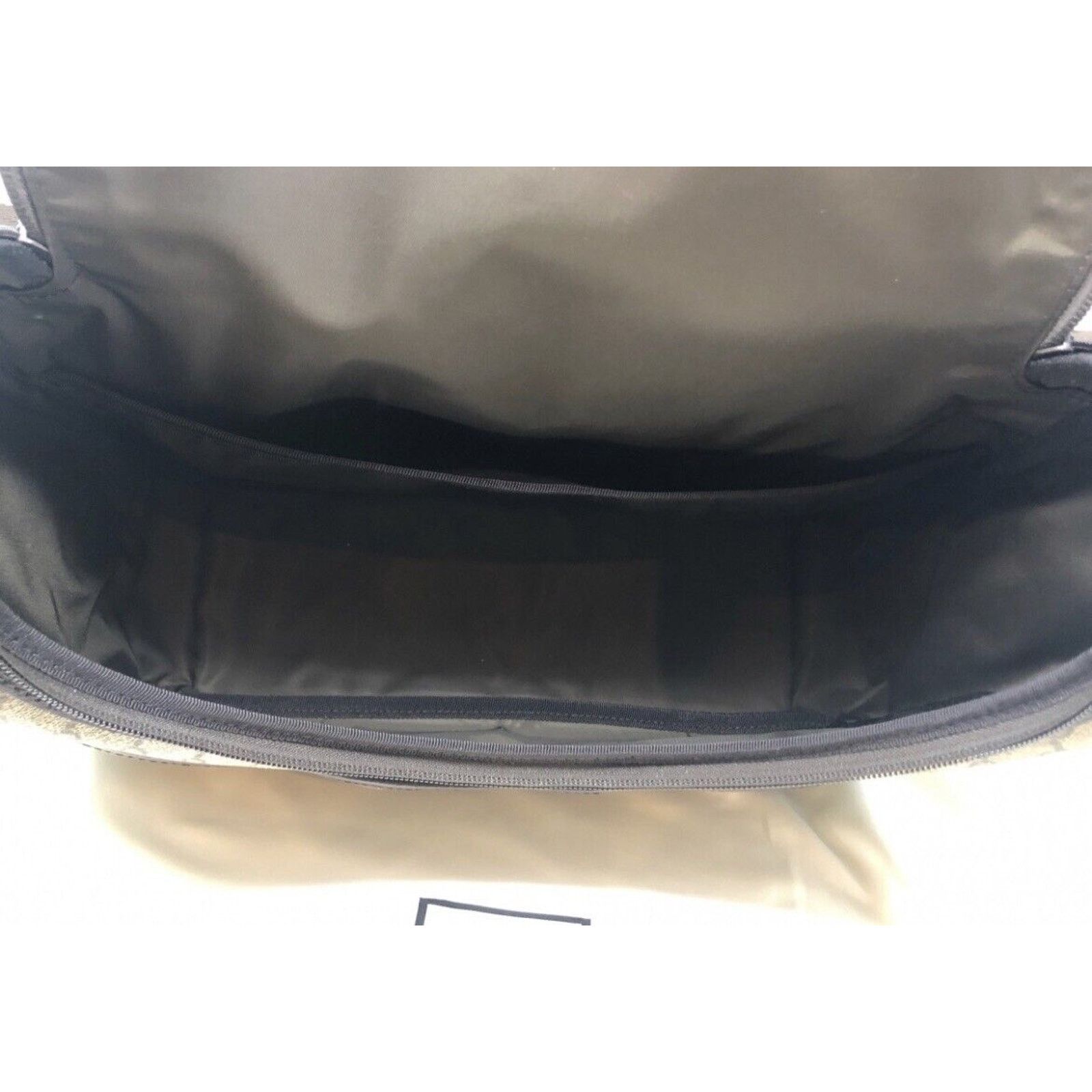 Gucci New Authentic GUCCI GG Supreme Diaper Bag Brand New! Size ONE SIZE - 13 Thumbnail