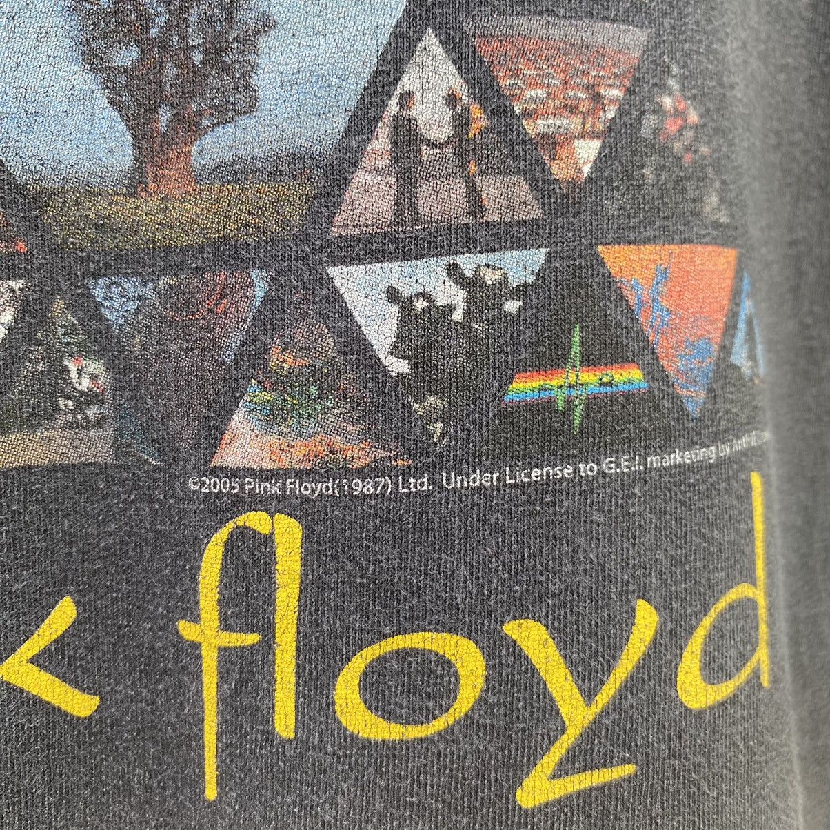 Pink Floyd Thrashed Faded Vintage Y2K Pink Floyd Band ERD GRUNGE TEE Size US XL / EU 56 / 4 - 4 Thumbnail