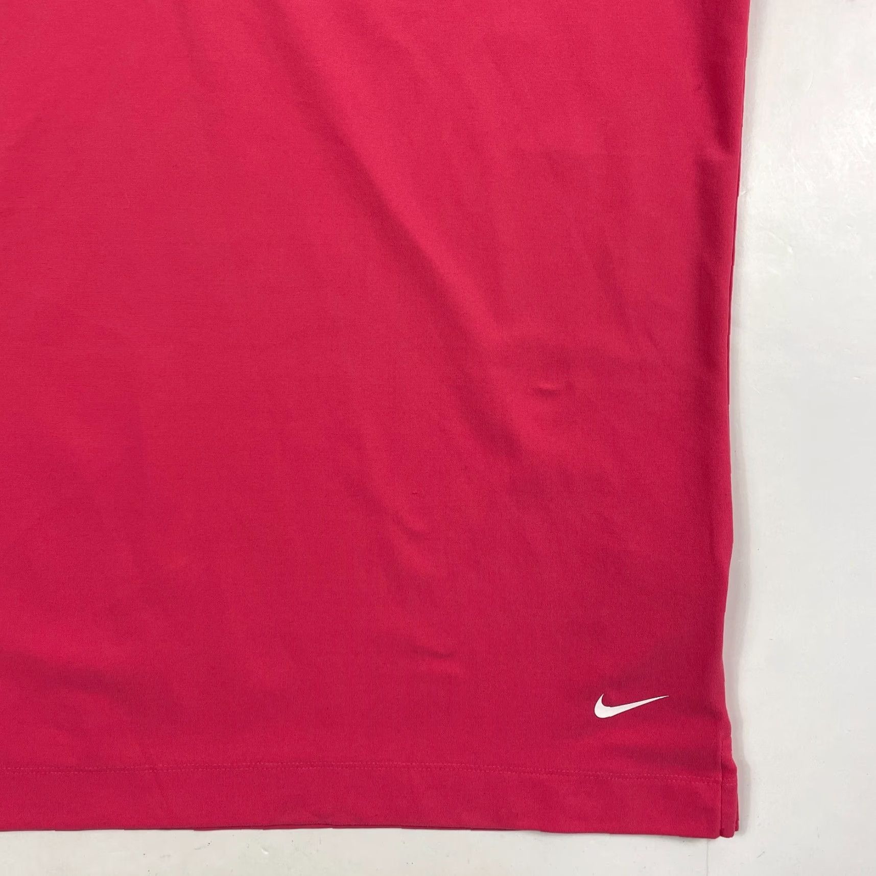 Nike Nike Polo Shirt Mens Medium Pink Dri-Fit Golf Short Sleeve Lightweight Outdoors Size US M / EU 48-50 / 2 - 4 Thumbnail