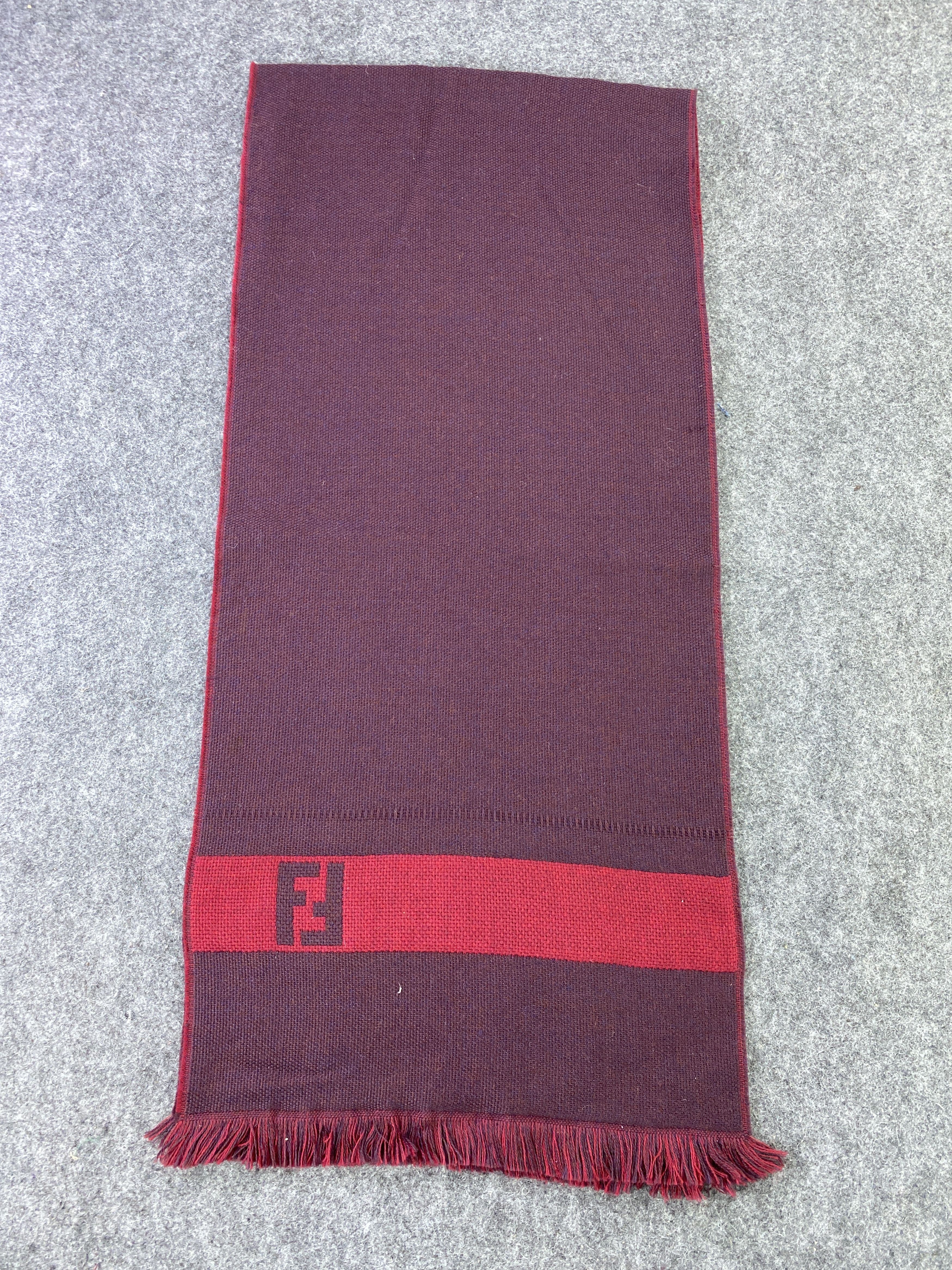Fendi Fendi Scarf/Muffler/Neckwear-T379 Size ONE SIZE - 3 Thumbnail
