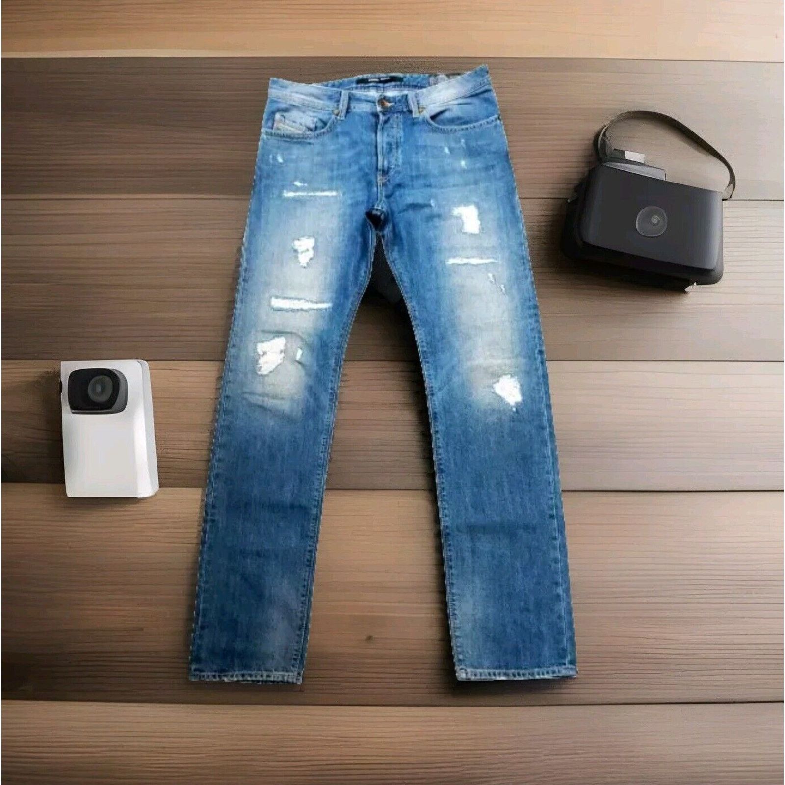Diesel Diesel D.N.A Buster Slim Tapered Stretch button fly 30 Size US 30 / EU 46 - 1 Thumbnail