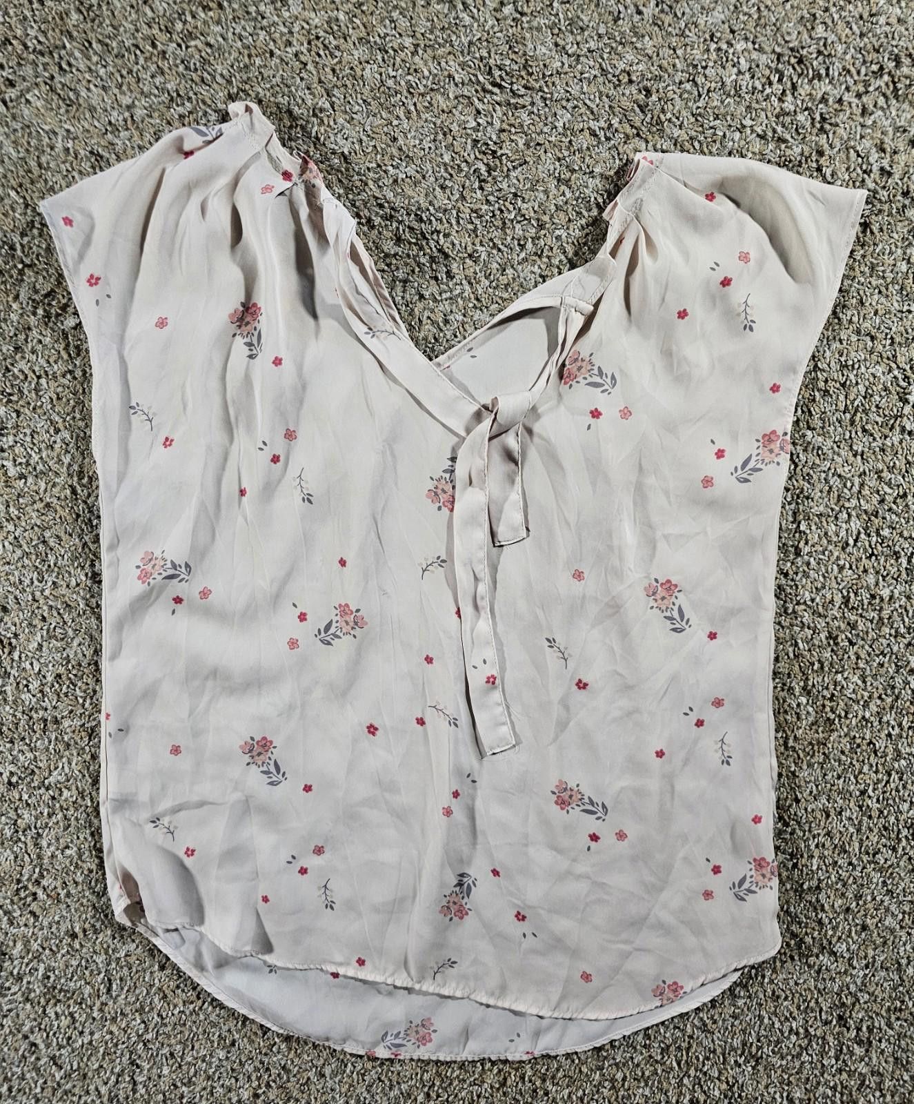 Other LC Lauren Conrad White Blouse Pink Floral Blouse Size M / US 6-8 / IT 42-44 - 5 Thumbnail