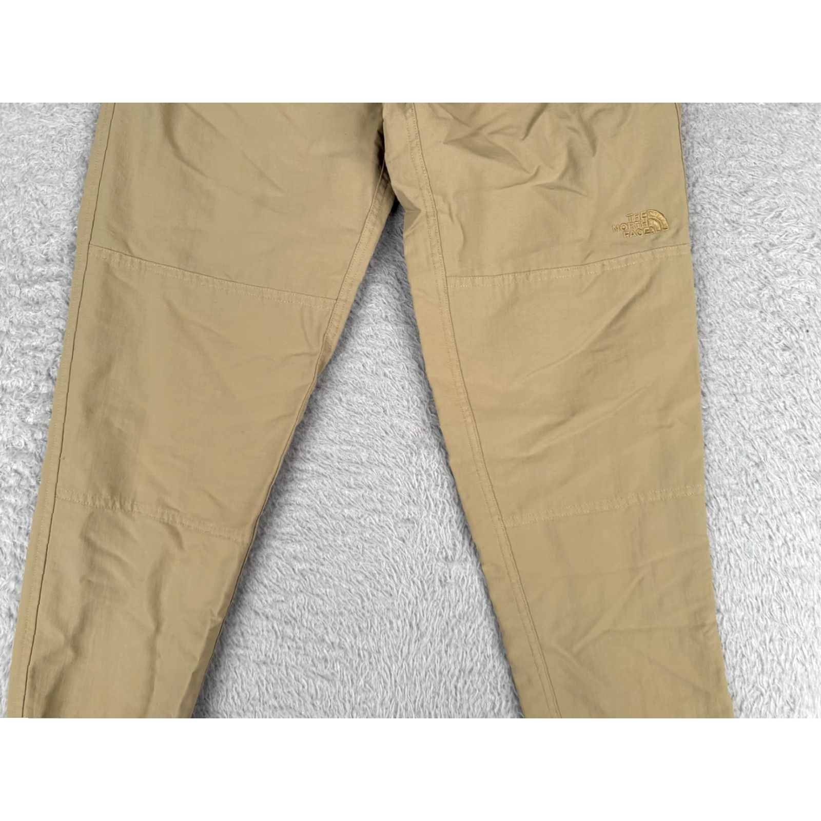 The North Face The North Face Pants Womens XS Beige Tapered Jogger Elastic Hem 28x28 Slim Regular Size 26" / US 2 / IT 38 - 3 Thumbnail