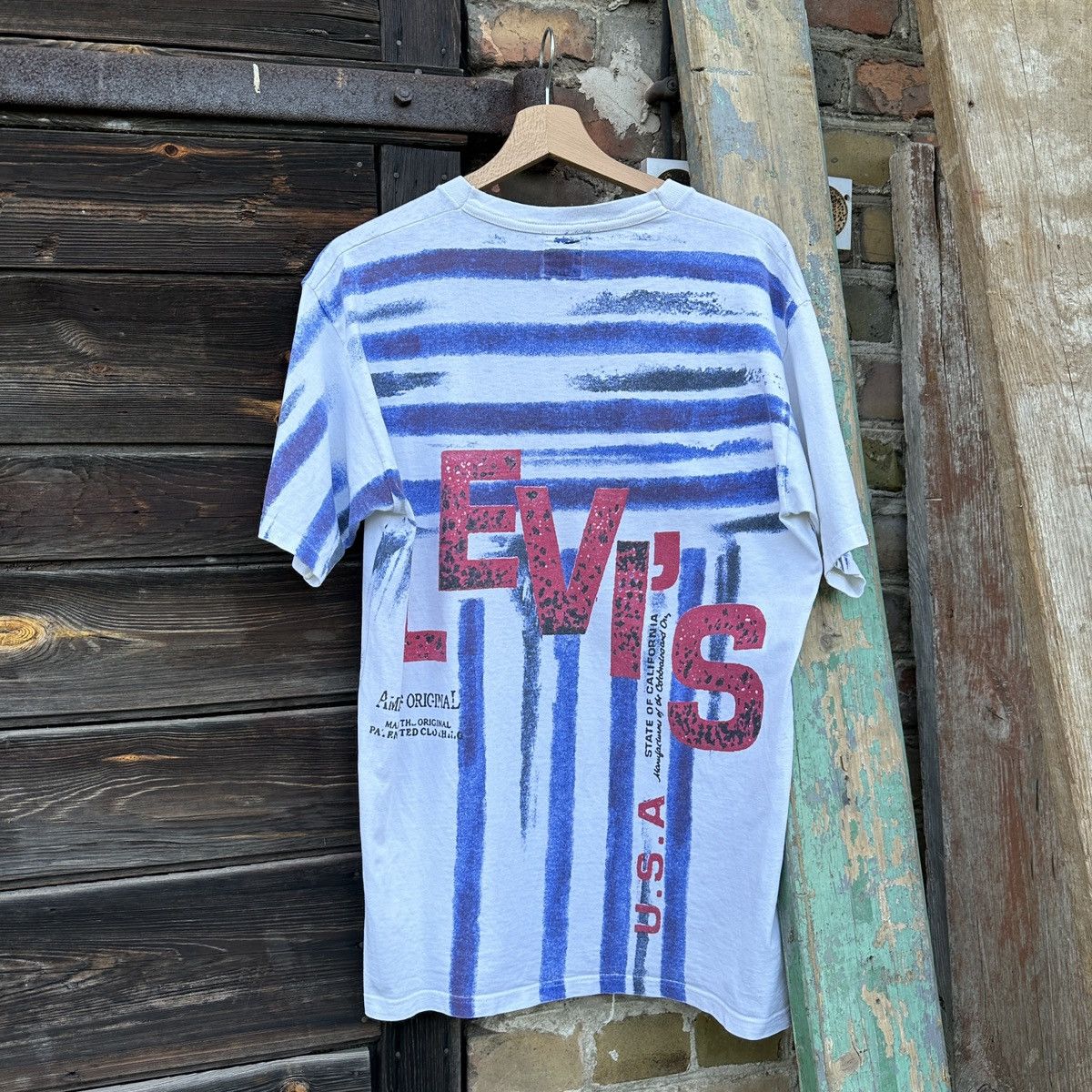 Levi's Vintage Levi’s Levis 90s 80s T-Shirt AOP Tee Made in Usa Size US M / EU 48-50 / 2 - 8 Thumbnail
