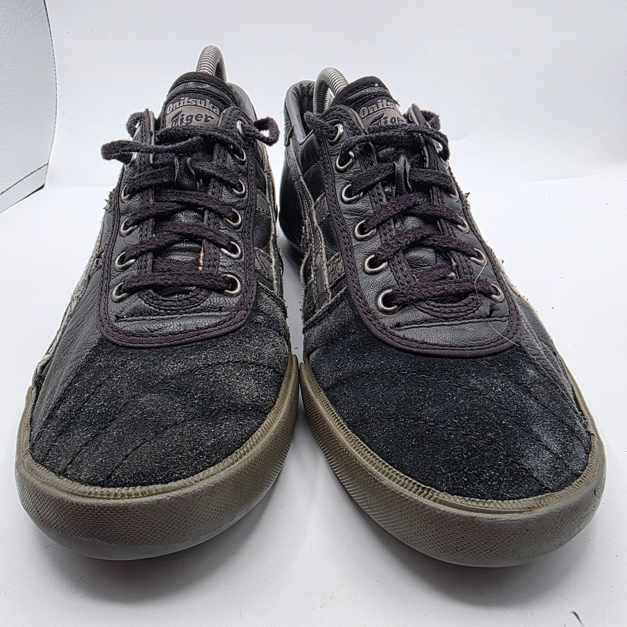 Onitsuka Tiger Onitsuka Tiger Rotation 77 Mens Size 10 Black Sneaker Shoes Size US 10 / EU 43 - 15 Thumbnail