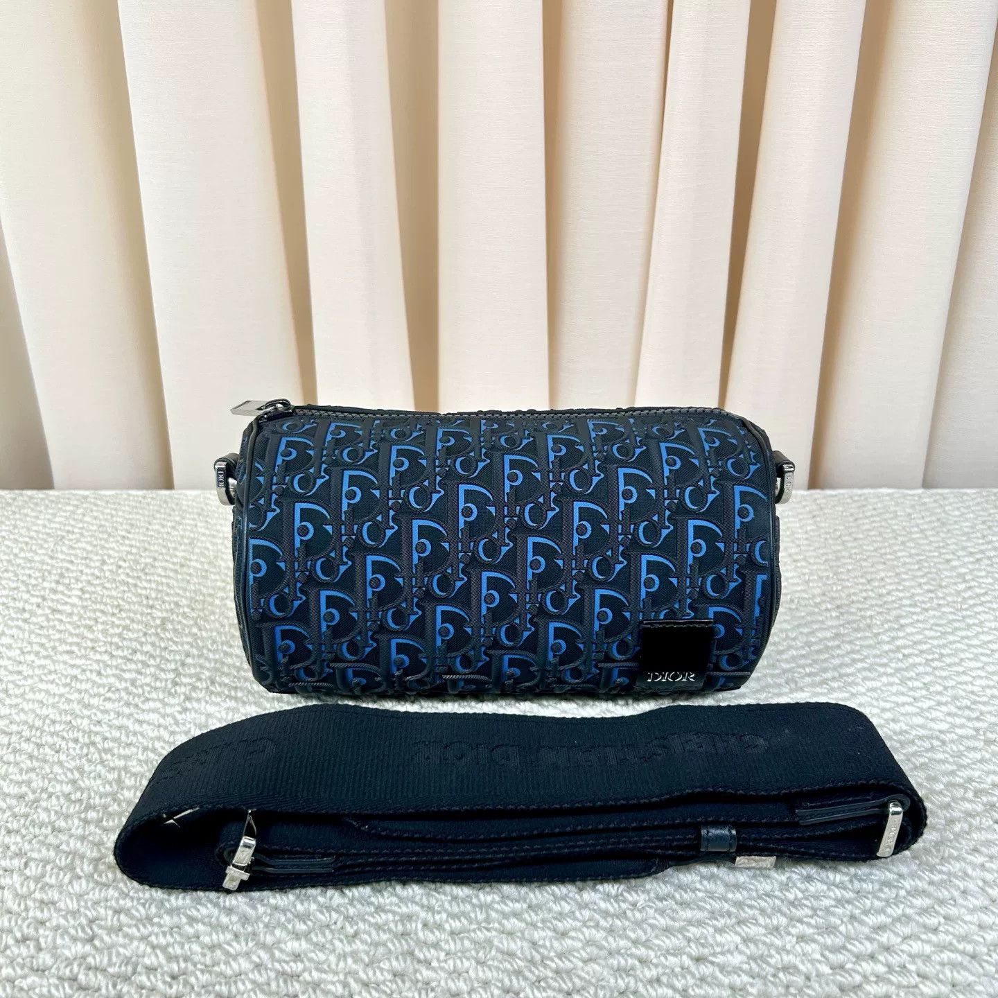 Dior Pre-loved Bag Very good condition Size ONE SIZE - 1 Thumbnail
