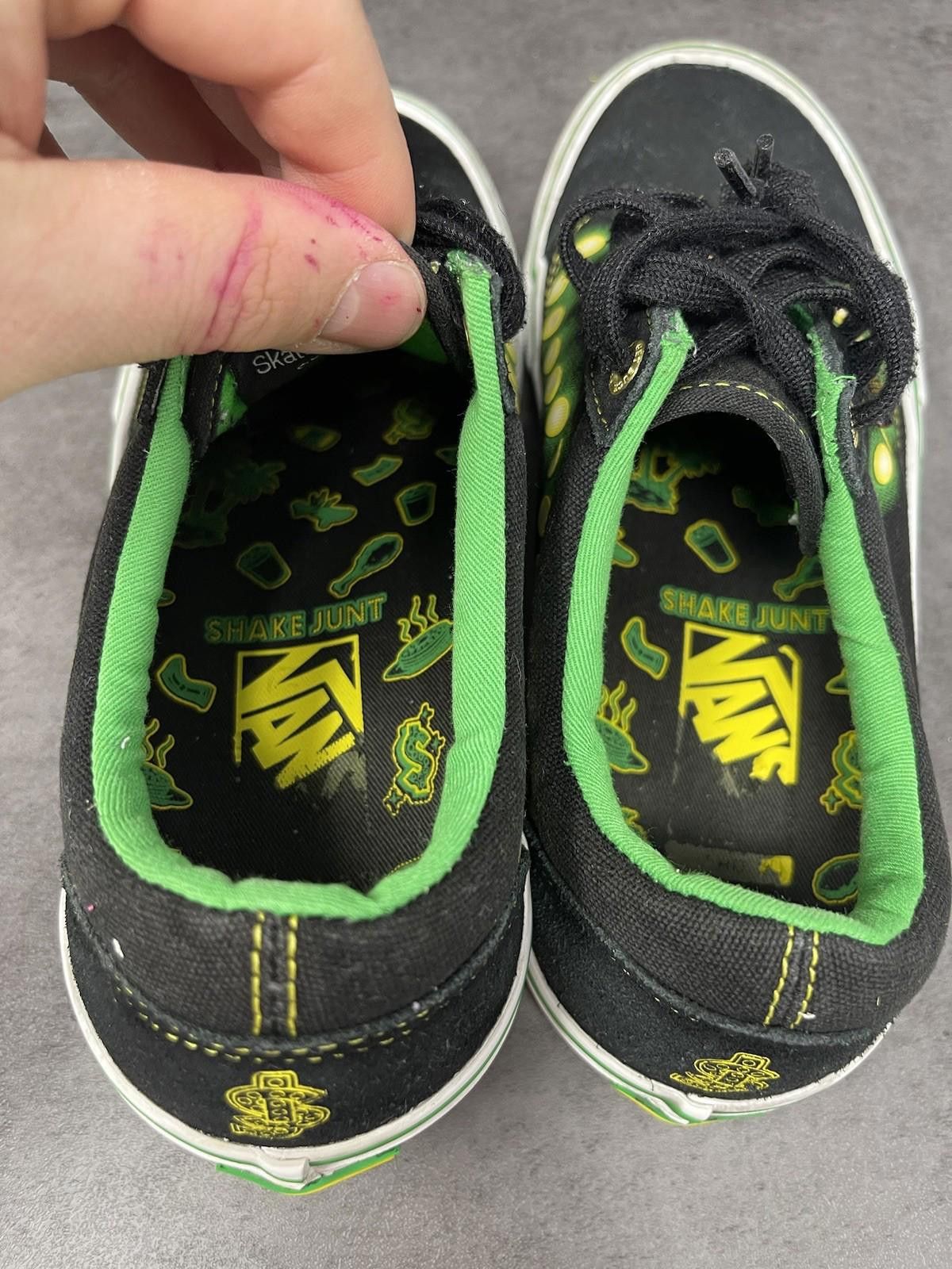 Vans VANS Old Skool Pro Shoes Mens Size 7 Shake Junt Size US 7 / EU 40 - 9 Thumbnail