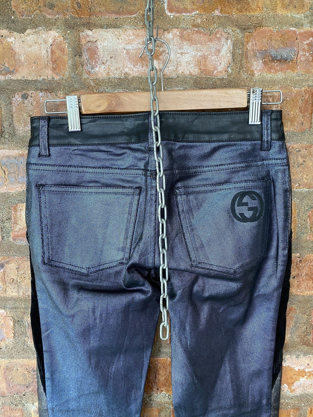 Gucci SS06 Gucci Wax Coated pants Size 28" / US 6 / IT 42 - 12 Thumbnail