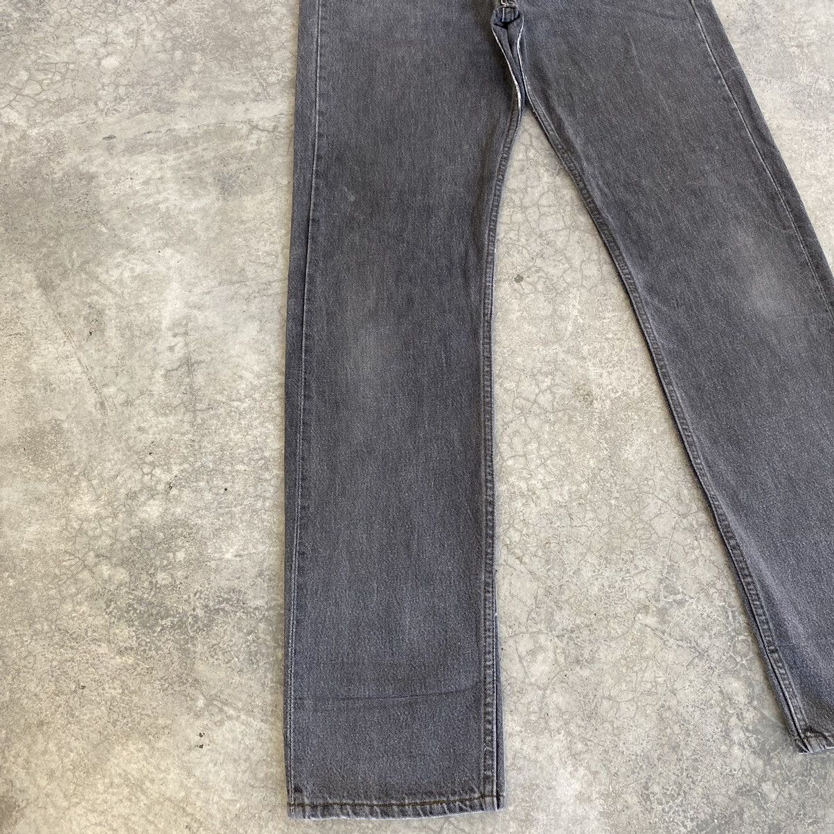 Levi's × Vintage Size 31x33.5 Vintage 1993 Levis 501 Ash Grey Jeans Size US 31 - 6 Thumbnail