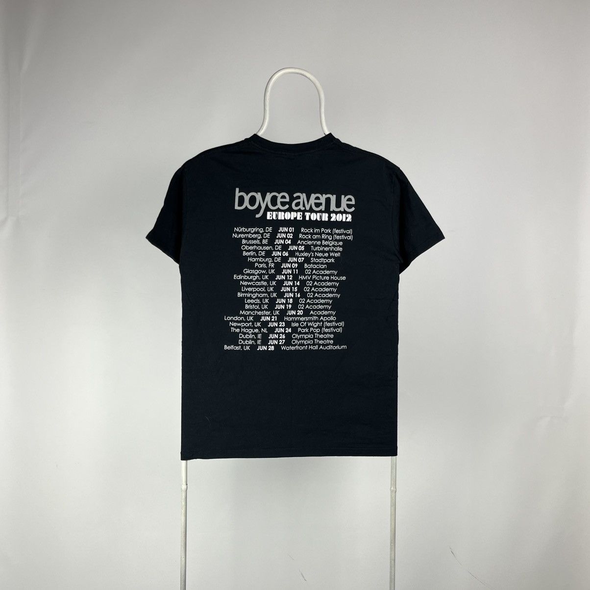 Band Tees Boyce Avenue European tour tshirt 2012 size Medium Size US M / EU 48-50 / 2 - 2 Thumbnail