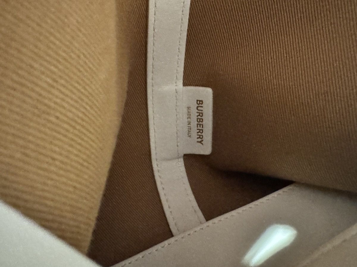 Burberry Authentic Burberry London Tote Size ONE SIZE - 6 Thumbnail