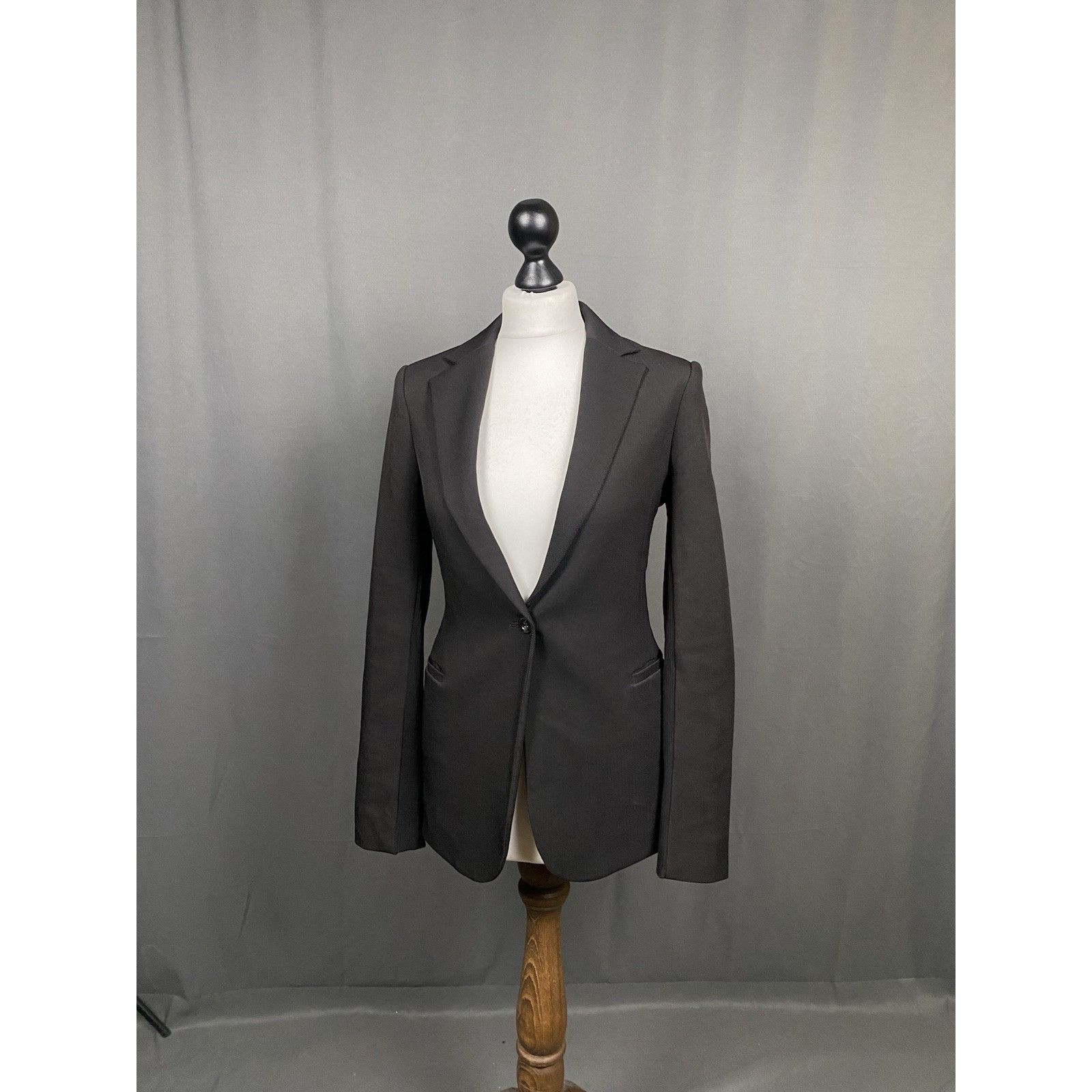 Gucci Gucci Vintage Silk Women's Black Wool Blazer Jacket Size 2 Size XS / US 0-2 / IT 36-38 - 2 Thumbnail