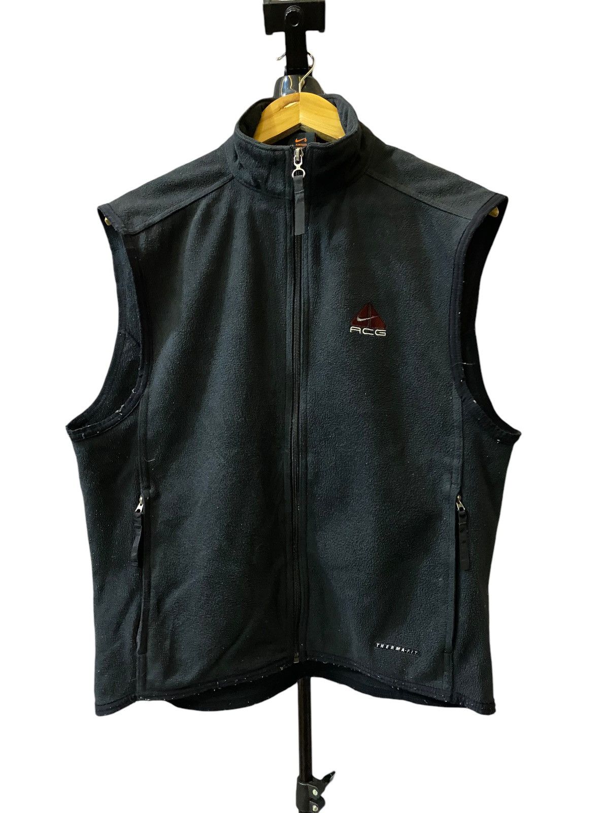 Nike × Nike ACG × Vintage Vintage black fleece Nike ACG vest | Grailed