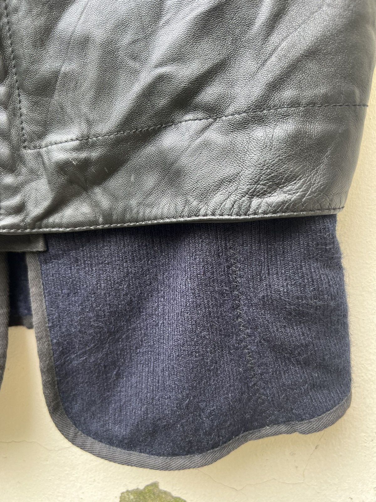 Dirk Bikkembergs × Vintage Vintage 90s DIRK BIKKEMBERGS Detachable Linig Leather Vest Size US M / EU 48-50 / 2 - 13 Thumbnail