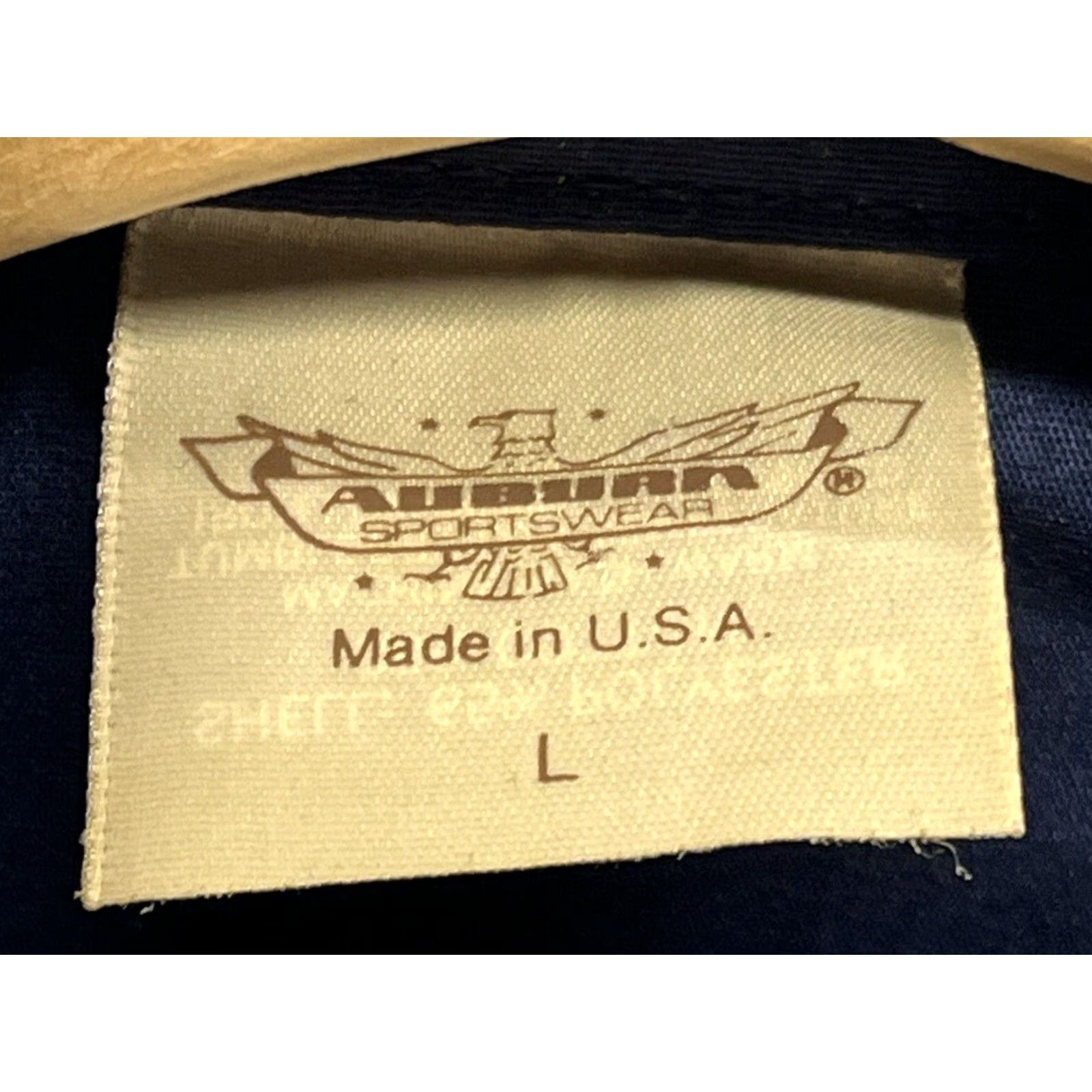 Vintage VINTAGE US Pilots Association Lightweight Jacket Full Zip GUC Auburn Sportswear Size L Blue Men USA Made Full Zip Size US L / EU 52-54 / 3 - 6 Thumbnail