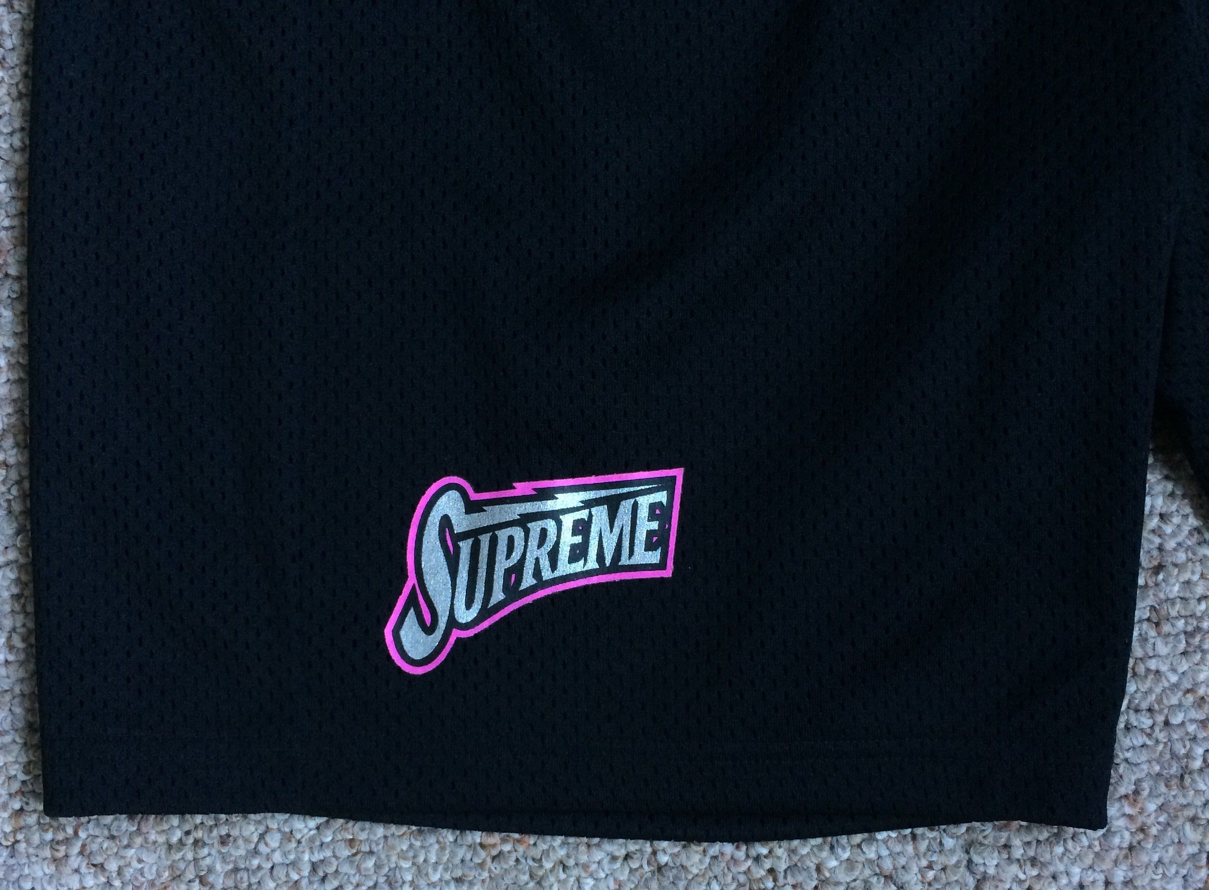 Supreme NEW S/S 2018 Supreme Bolt Shorts XL Size US 34 / EU 50 - 2 Thumbnail