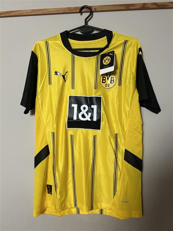 Puma NEW with tags BORUSSIA DORTMUND 2024- 2025 - Puma - L Size US L / EU 52-54 / 3 - 1 Thumbnail