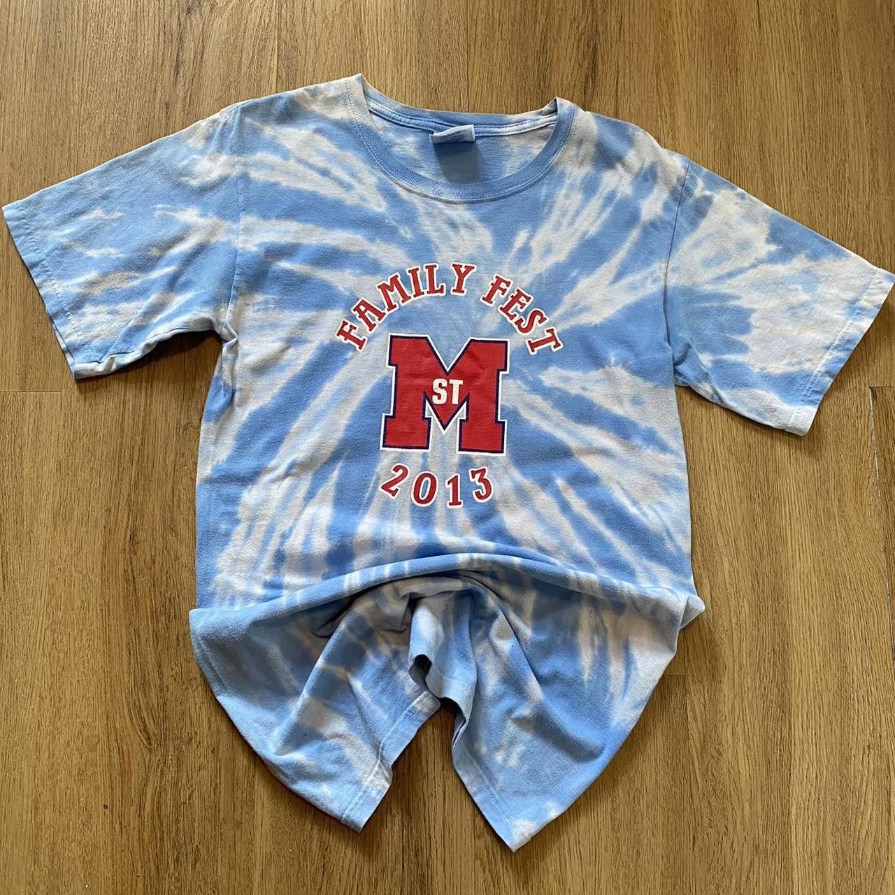 Other Blue and white tie dye family fest shirt Port and Size US S / EU 44-46 / 1 - 1 Thumbnail