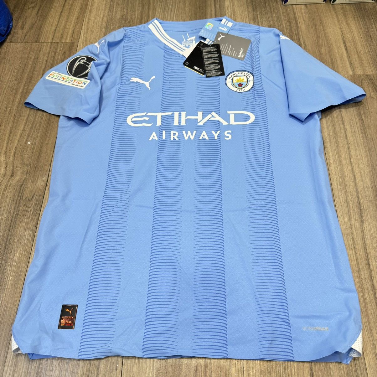 Manchester city 23/24 player issue home shirt #9 Haaland