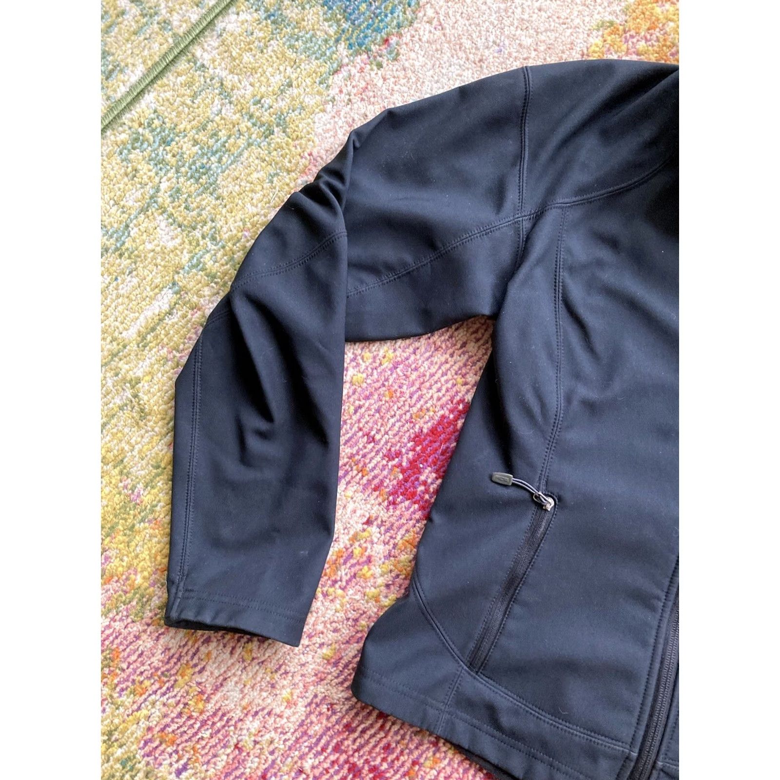Nike VINTAGE Nike ACG Soft Shell Jacket Mens S Black Full Zip Windbreaker Size US S / EU 44-46 / 1 - 2 Thumbnail